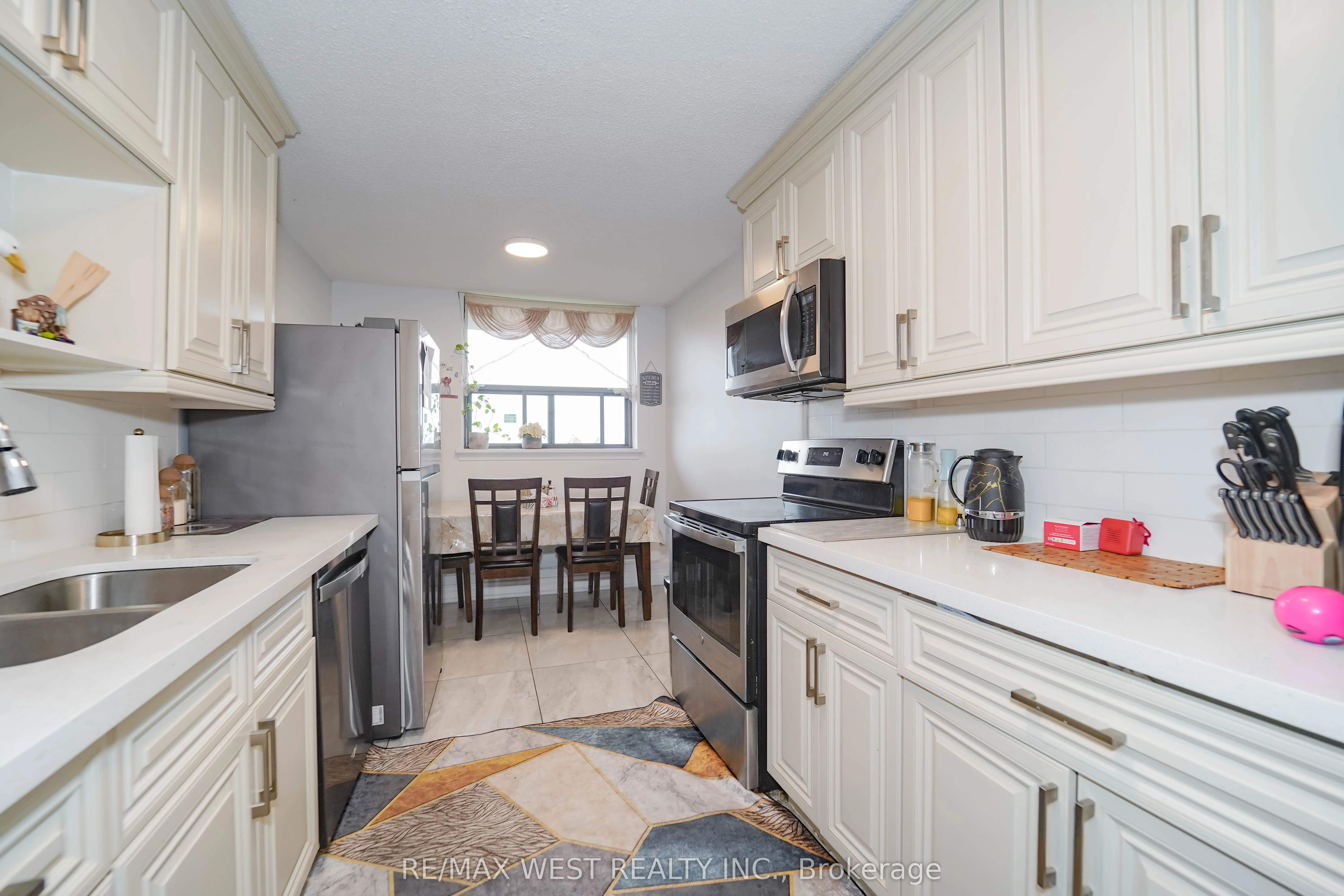 100 Wingarden Court, #714