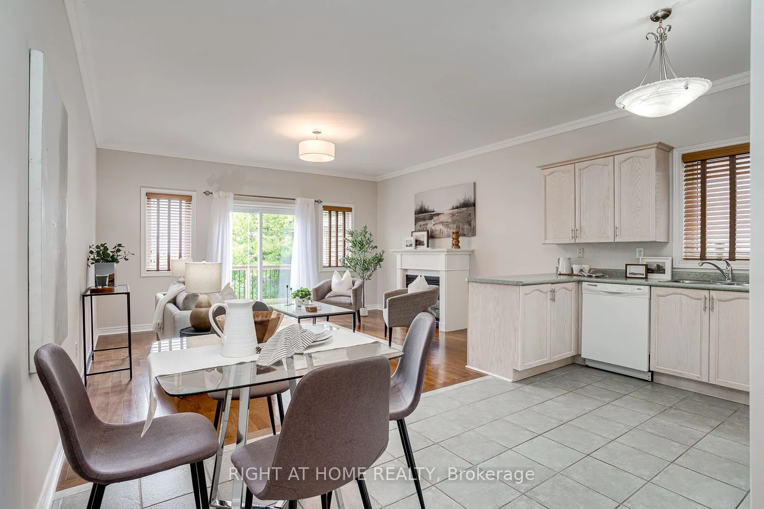 100 Earl Cuddie Boulevard