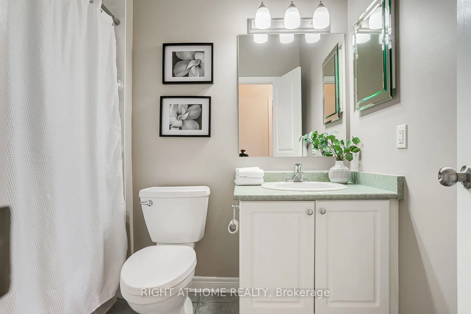 100 Earl Cuddie Boulevard