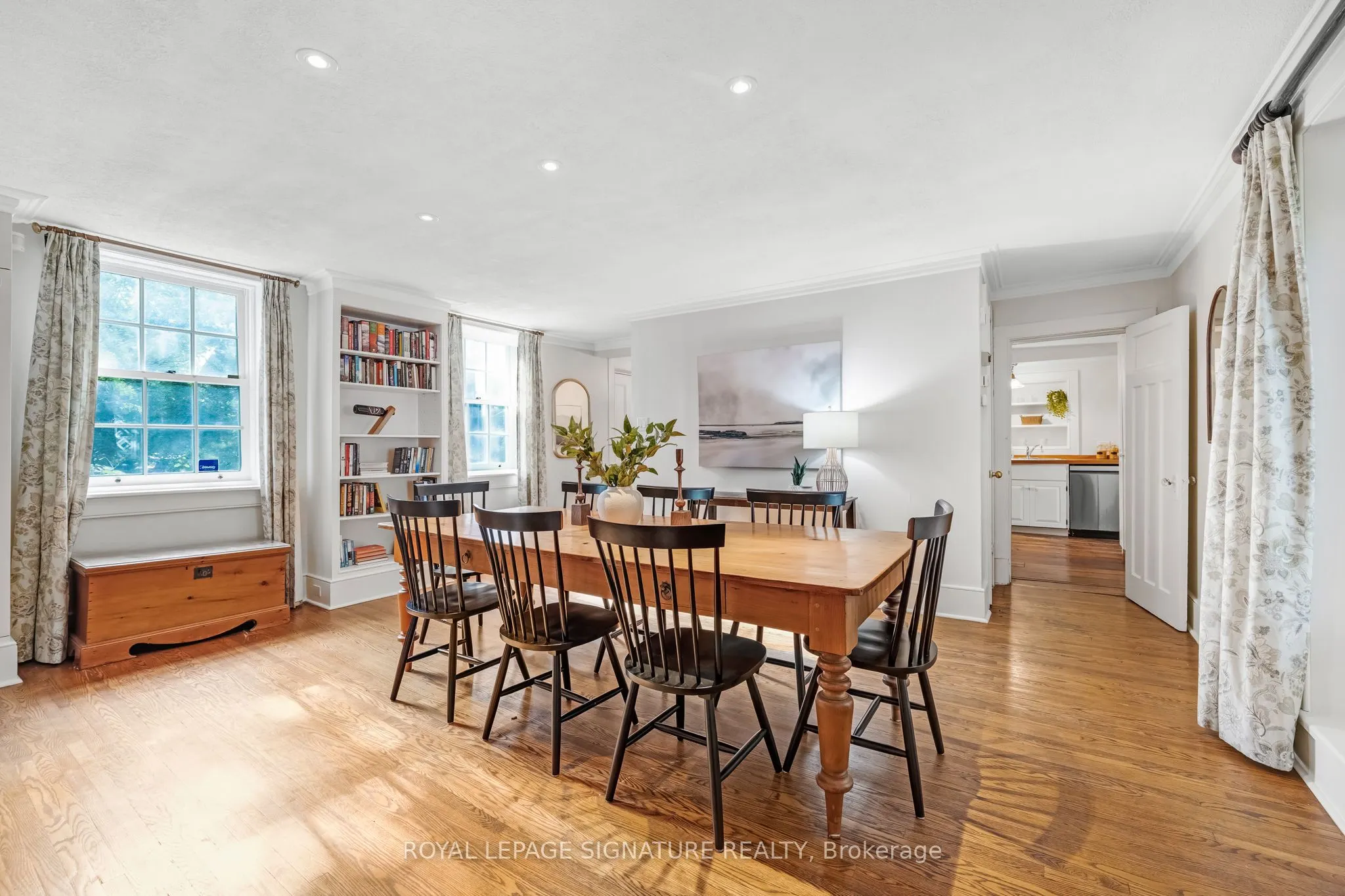 22 Beechwood Crescent