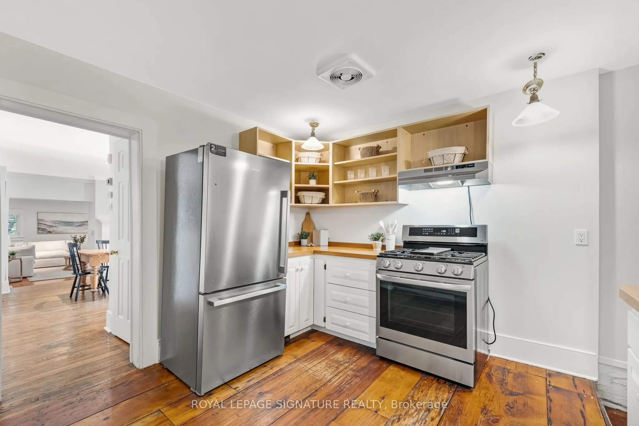 22 Beechwood Crescent