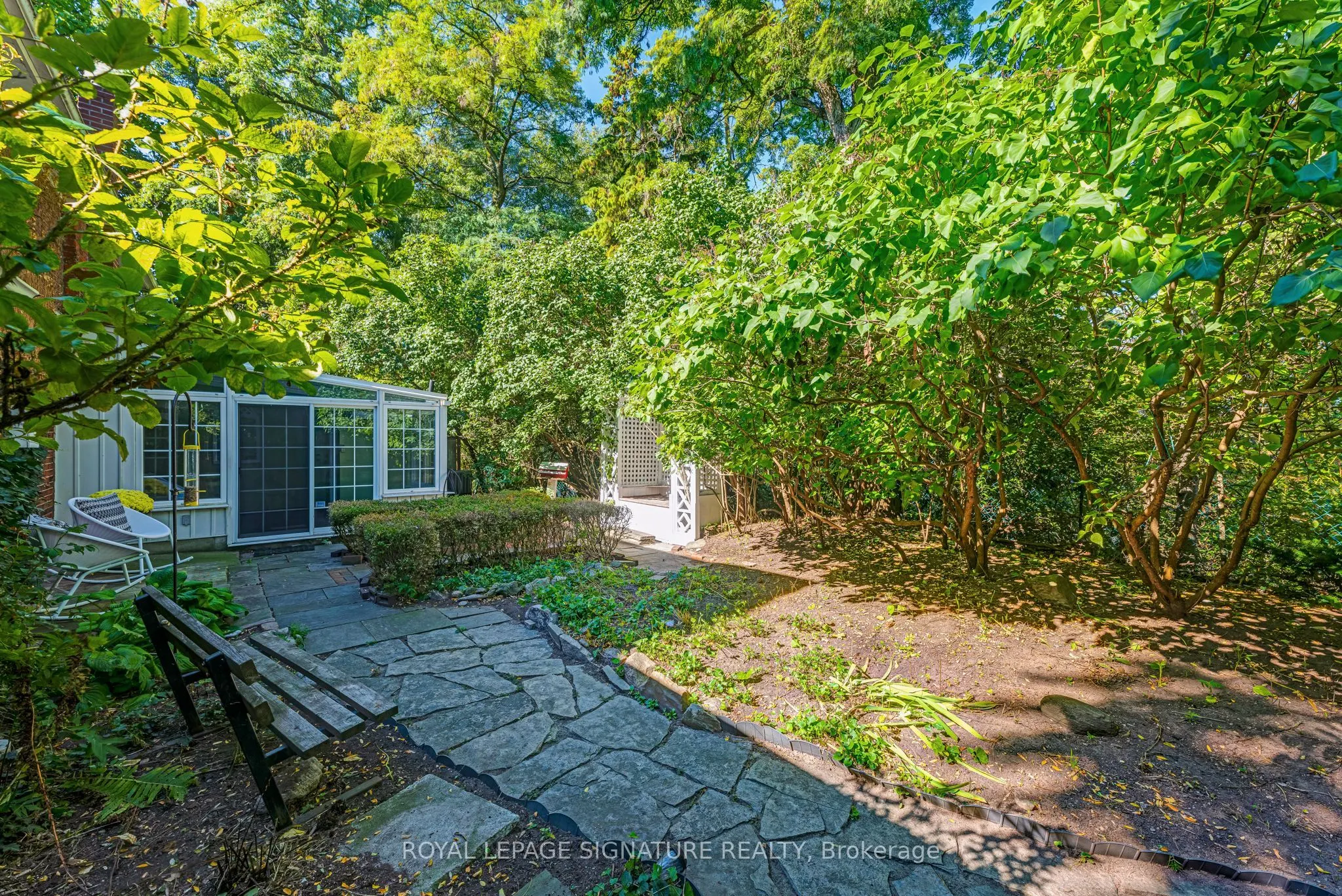 22 Beechwood Crescent