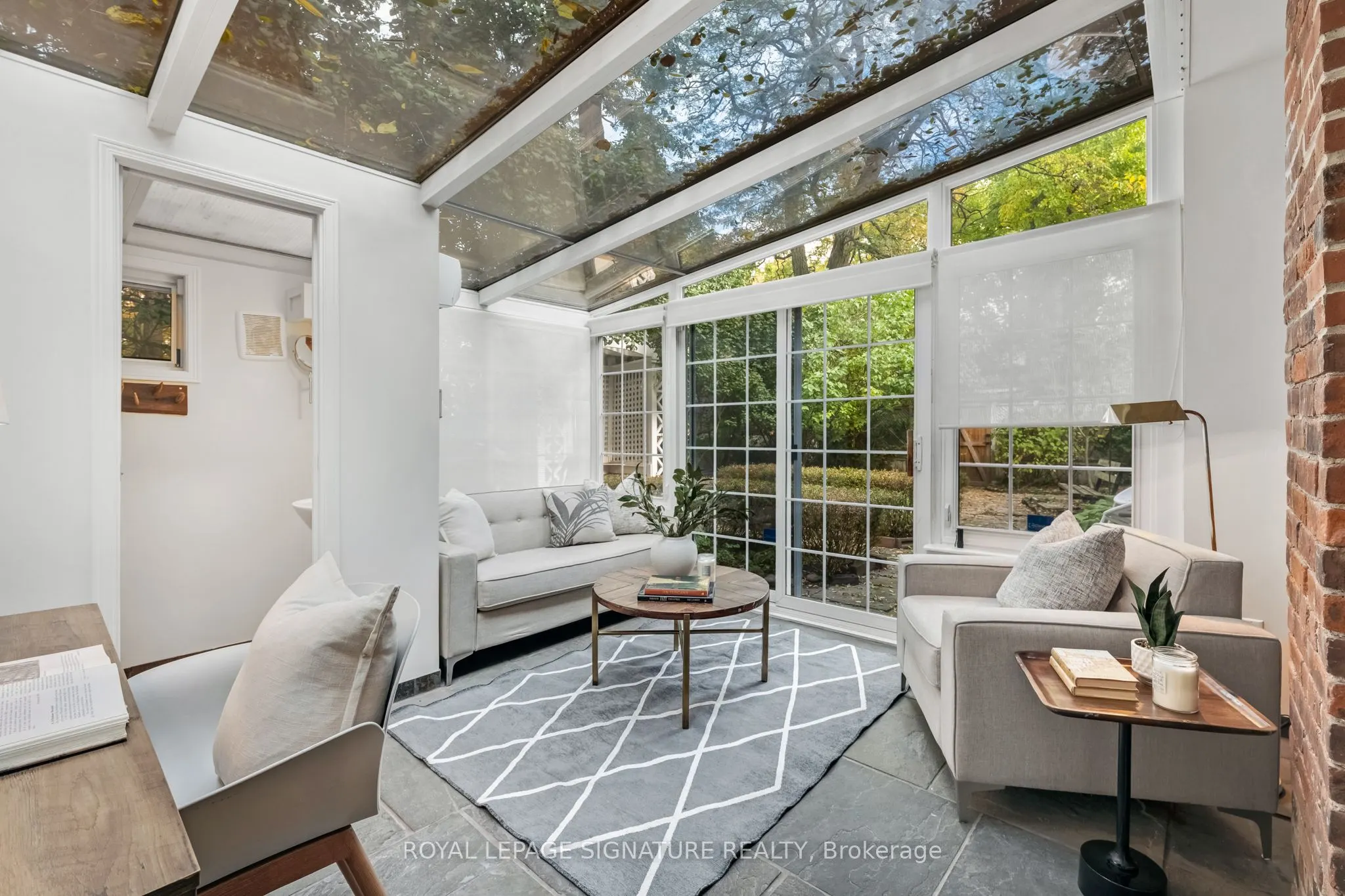 22 Beechwood Crescent