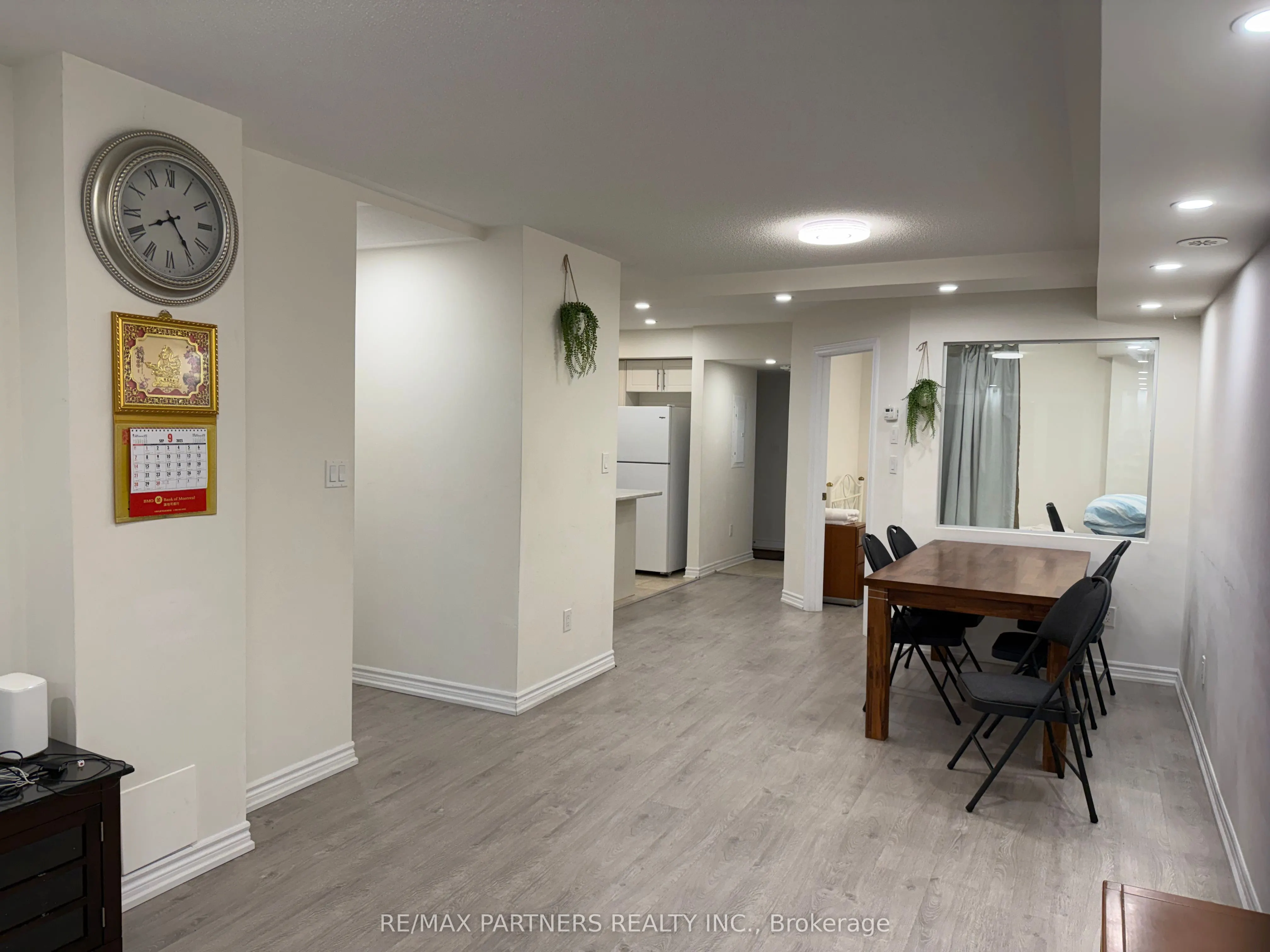 1 Eaton Park Lane, #9