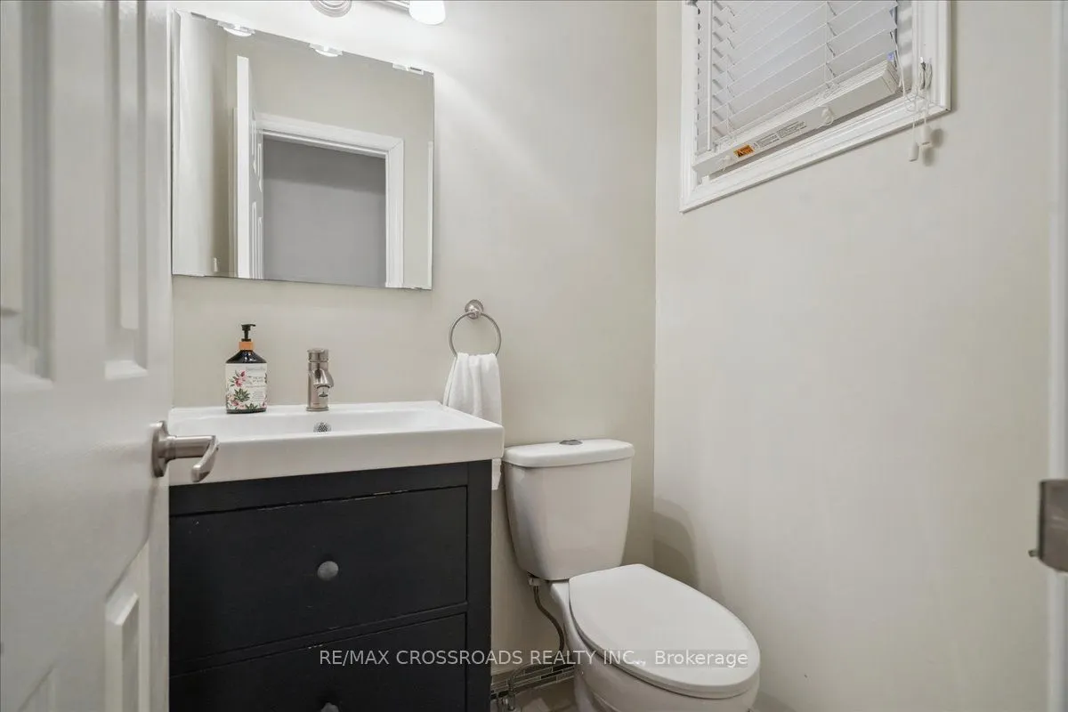 121 L'Amoreaux Drive, #43