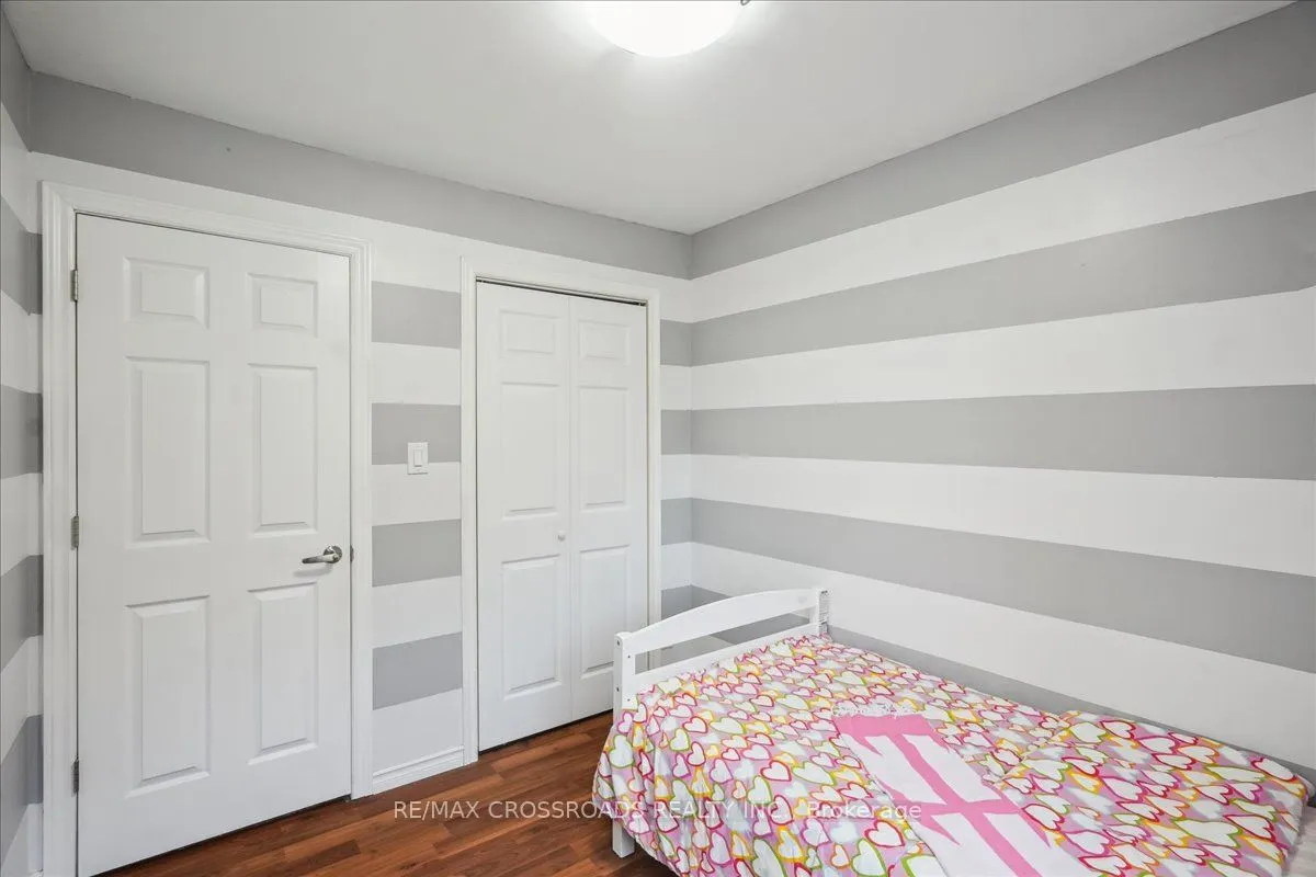 121 L'Amoreaux Drive, #43