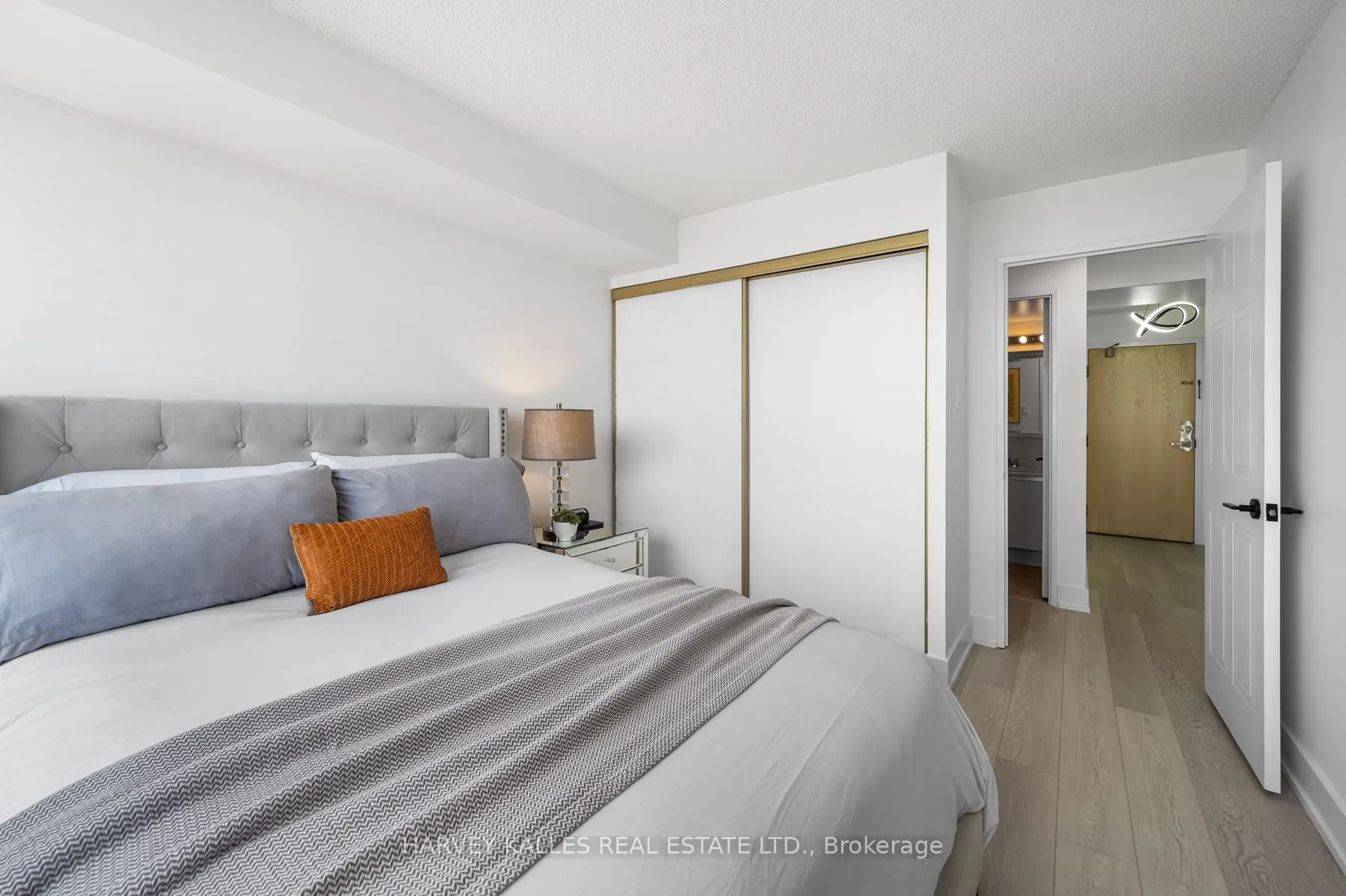 5 Greystone Walk Drive, #915