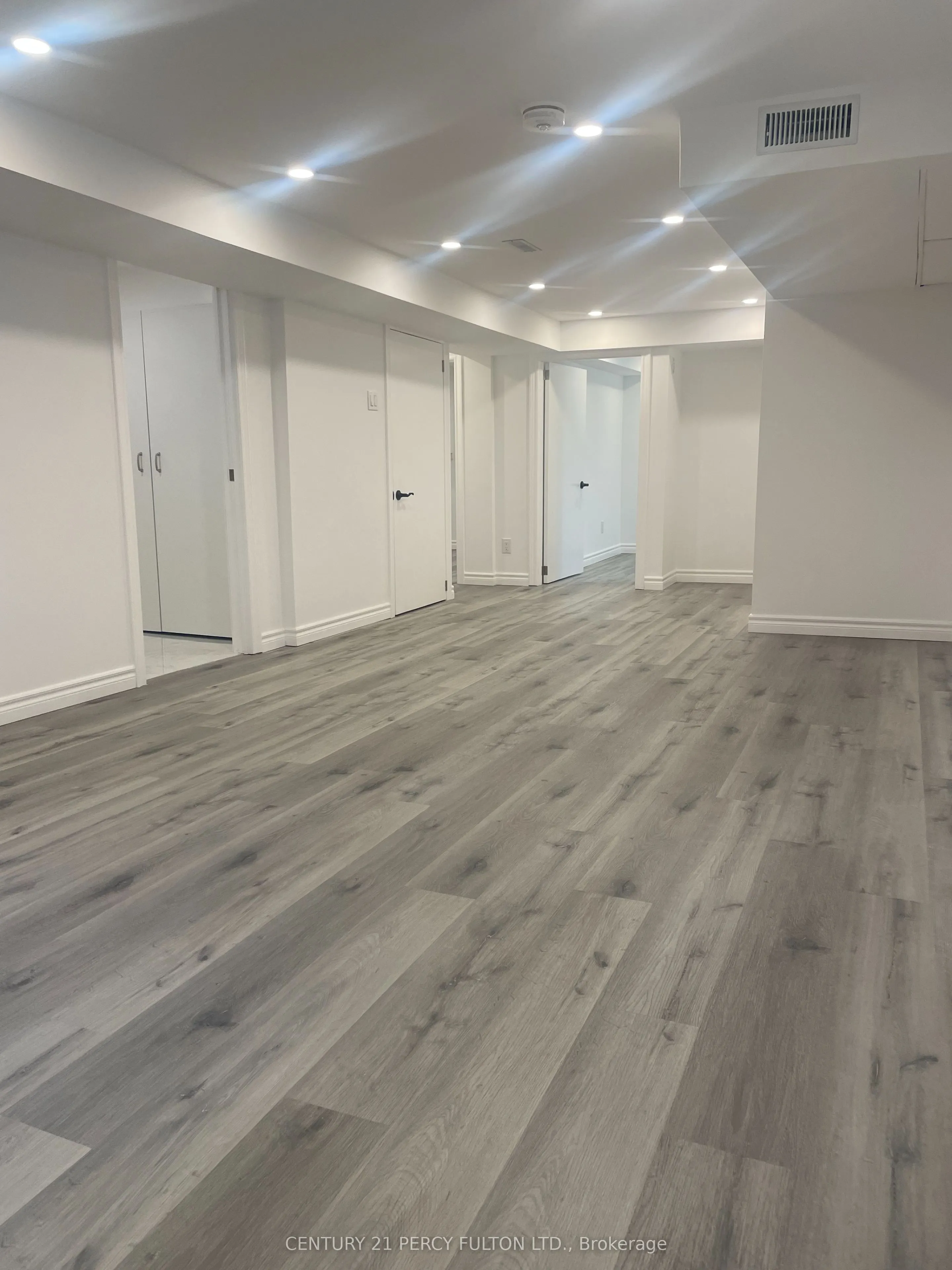 18 Flempton Crescent, #Lower