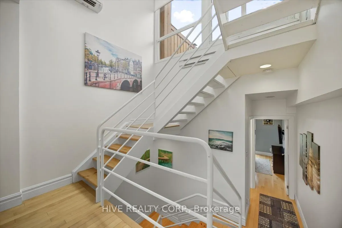 957 Broadview Avenue, #D