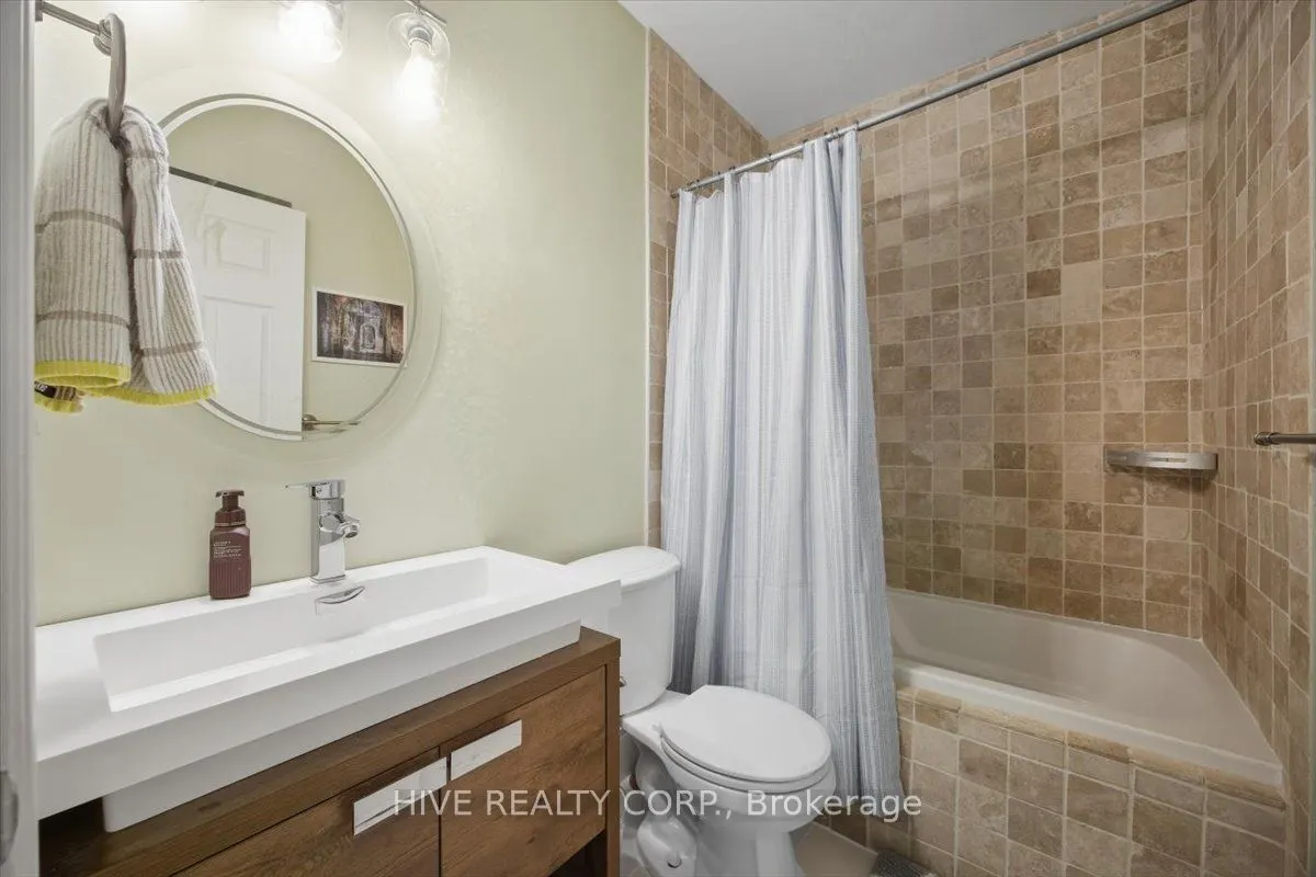 957 Broadview Avenue #D
