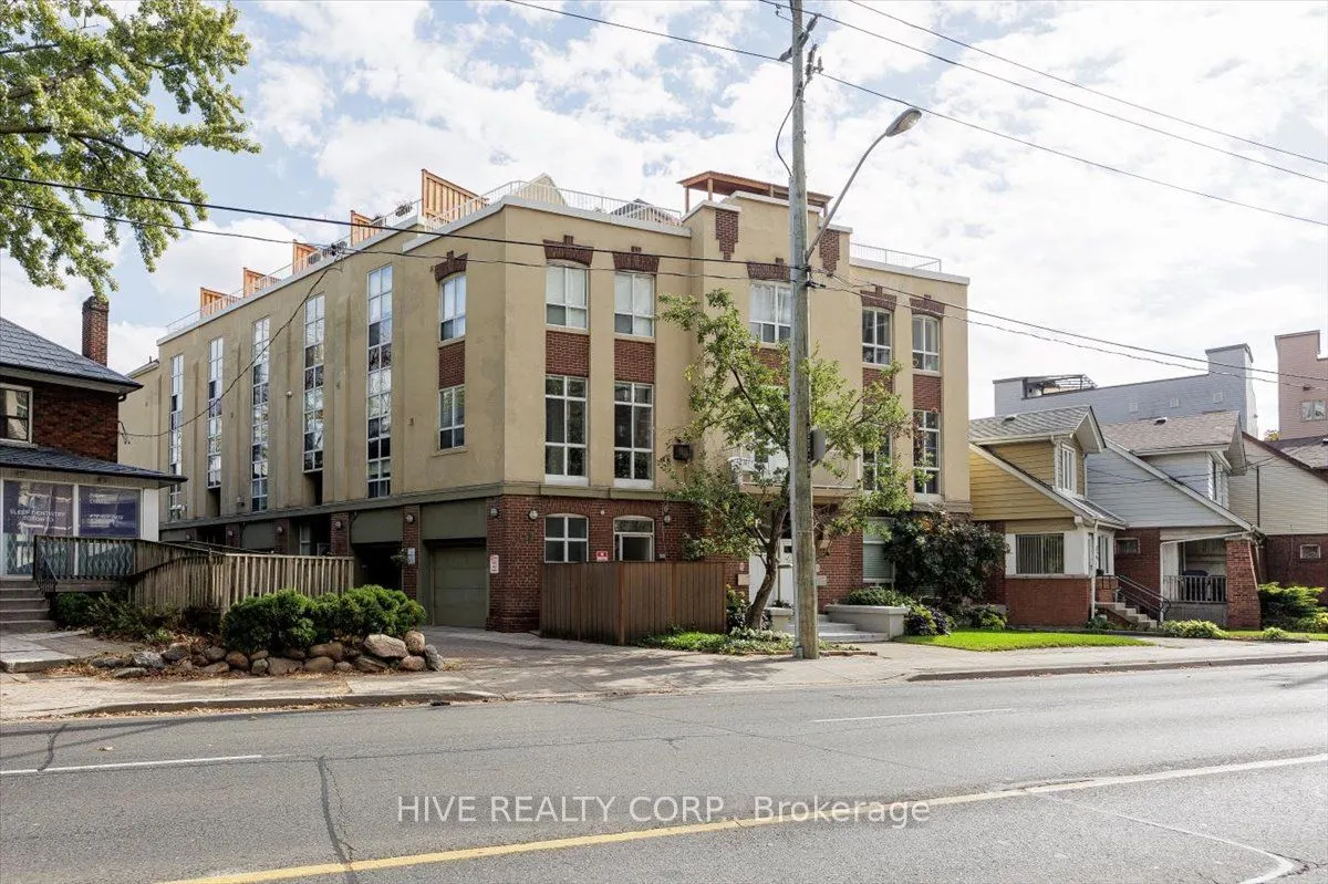 957 Broadview Avenue, #D