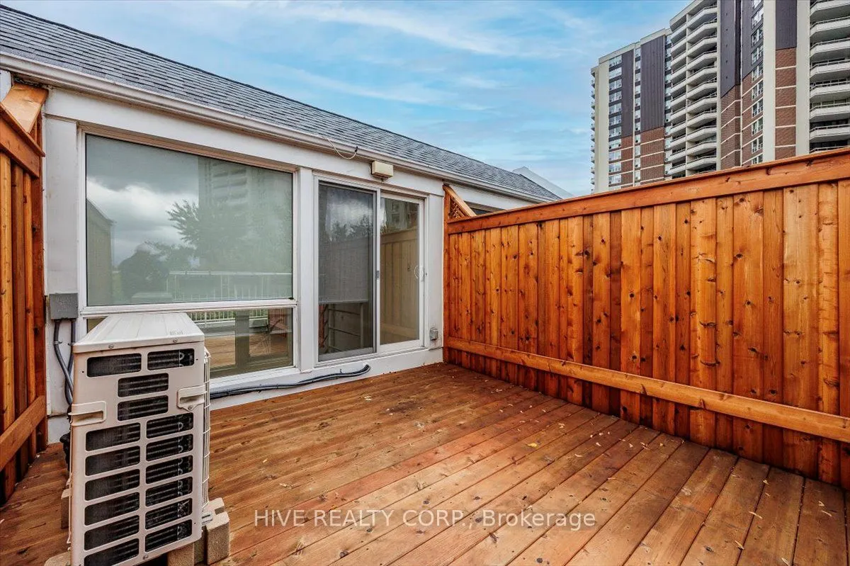 957 Broadview Avenue #D