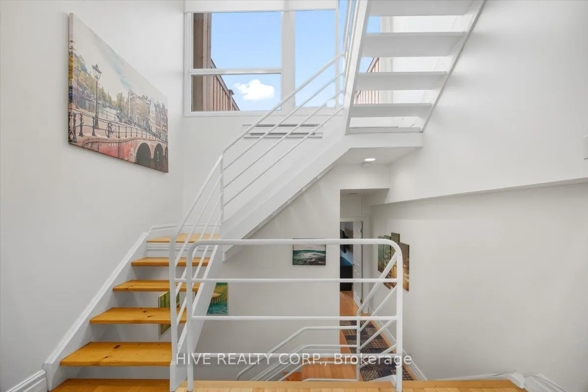 957 Broadview Avenue #D