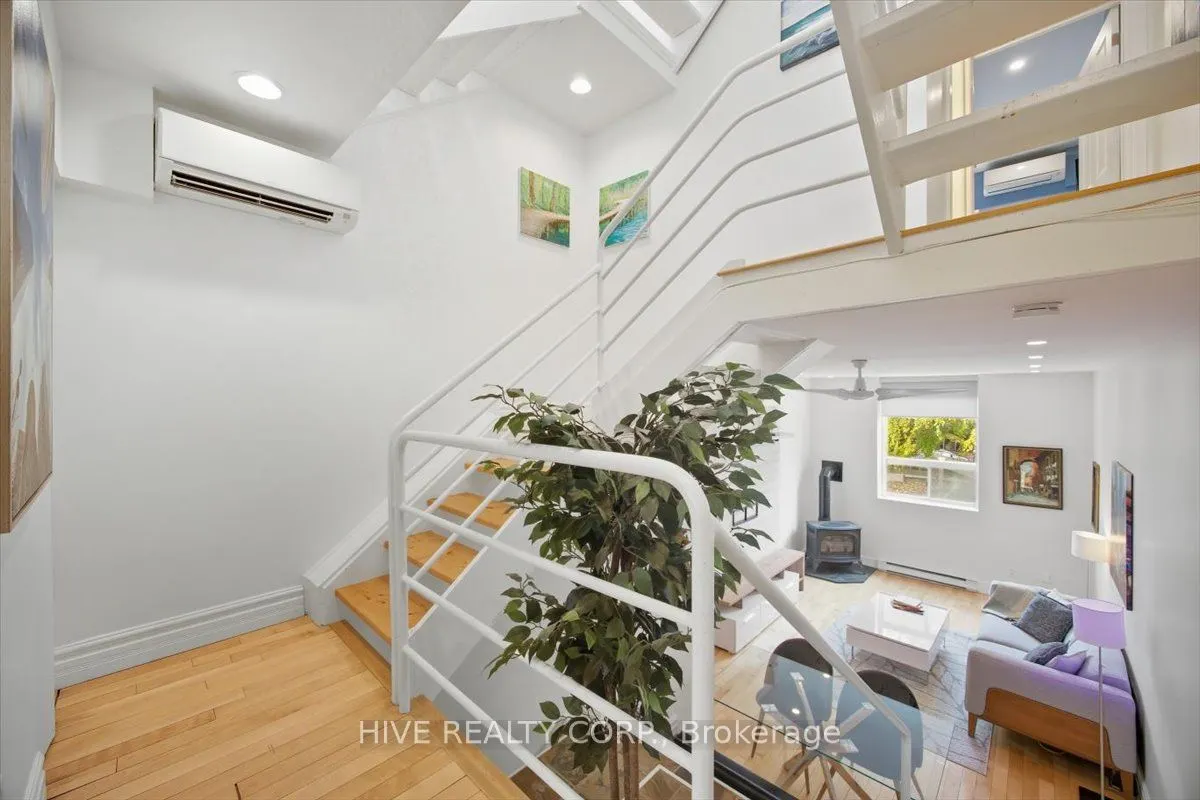 957 Broadview Avenue #D