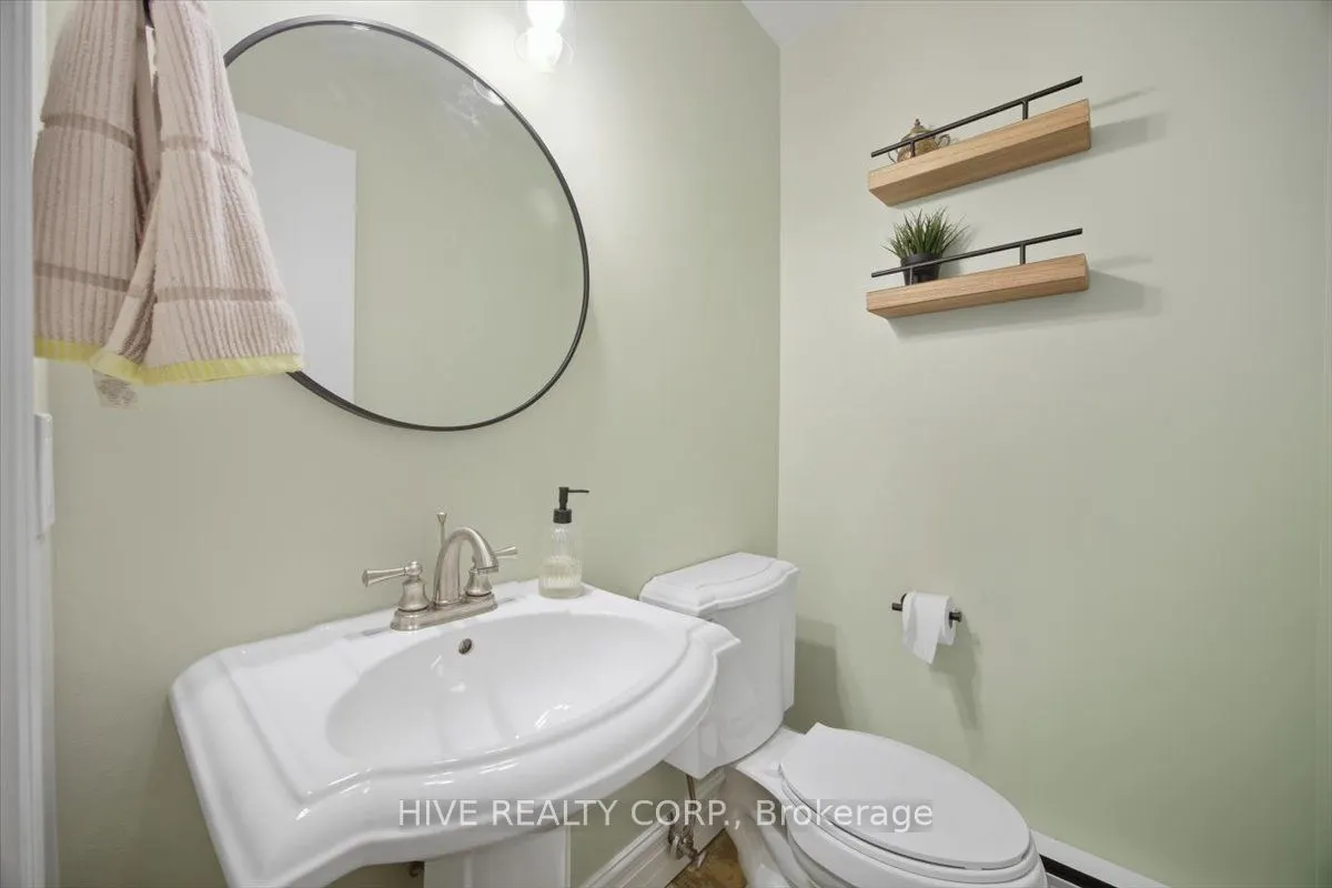 957 Broadview Avenue, #D