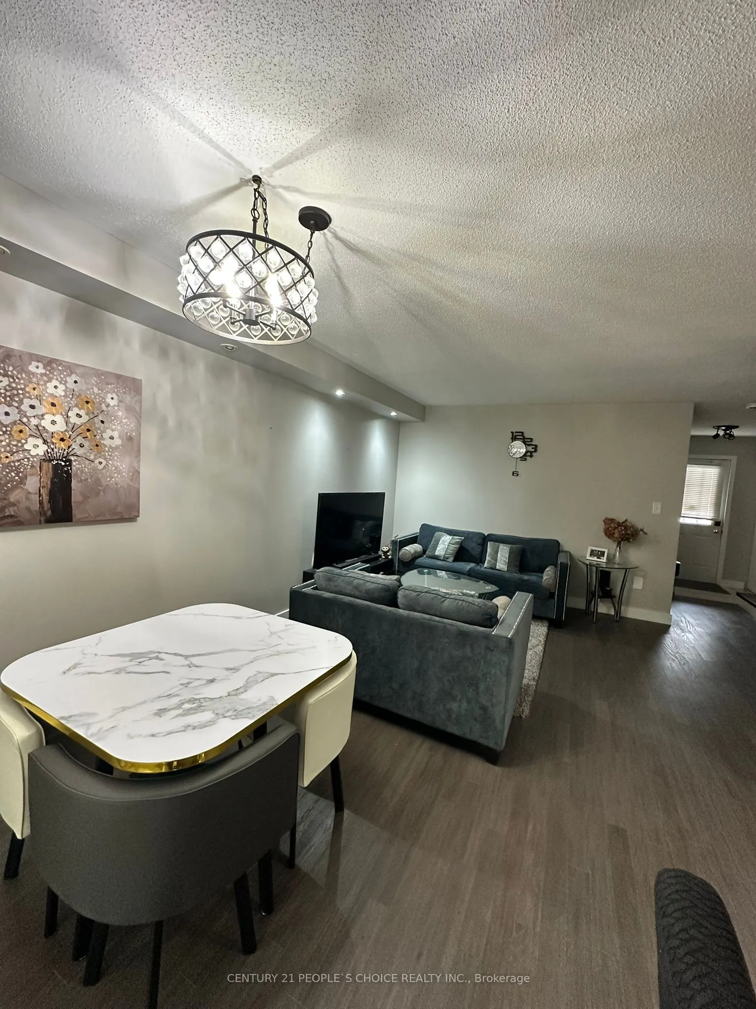 76 Cottingham Crescent