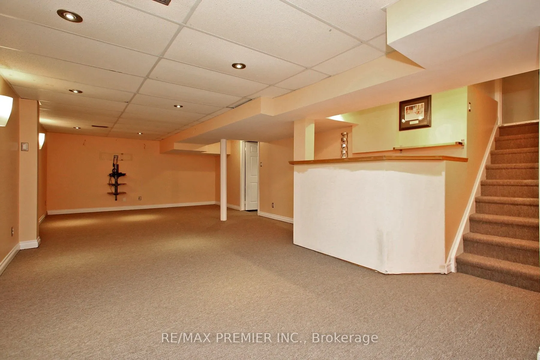 600 Stonebridge Lane