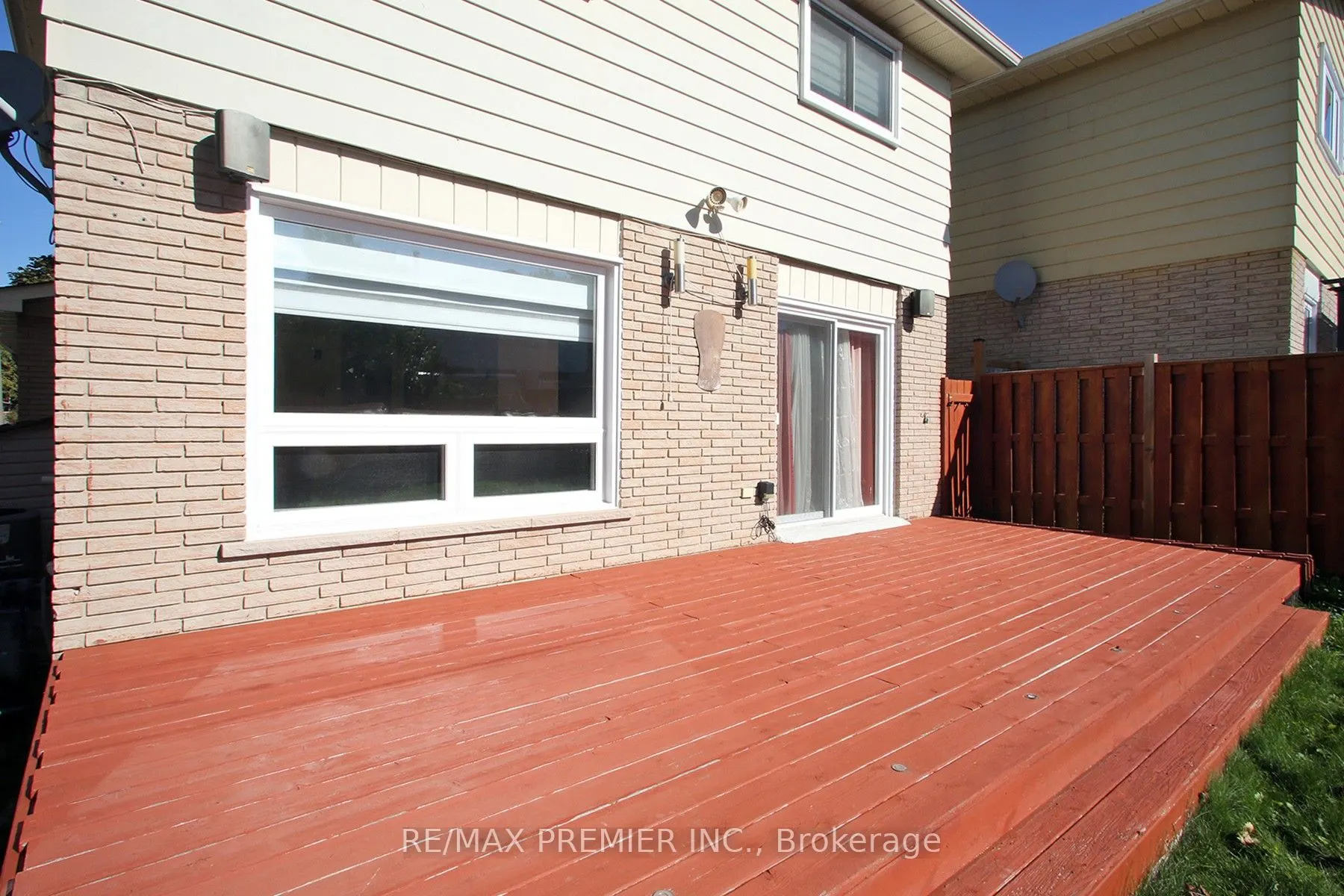 600 Stonebridge Lane