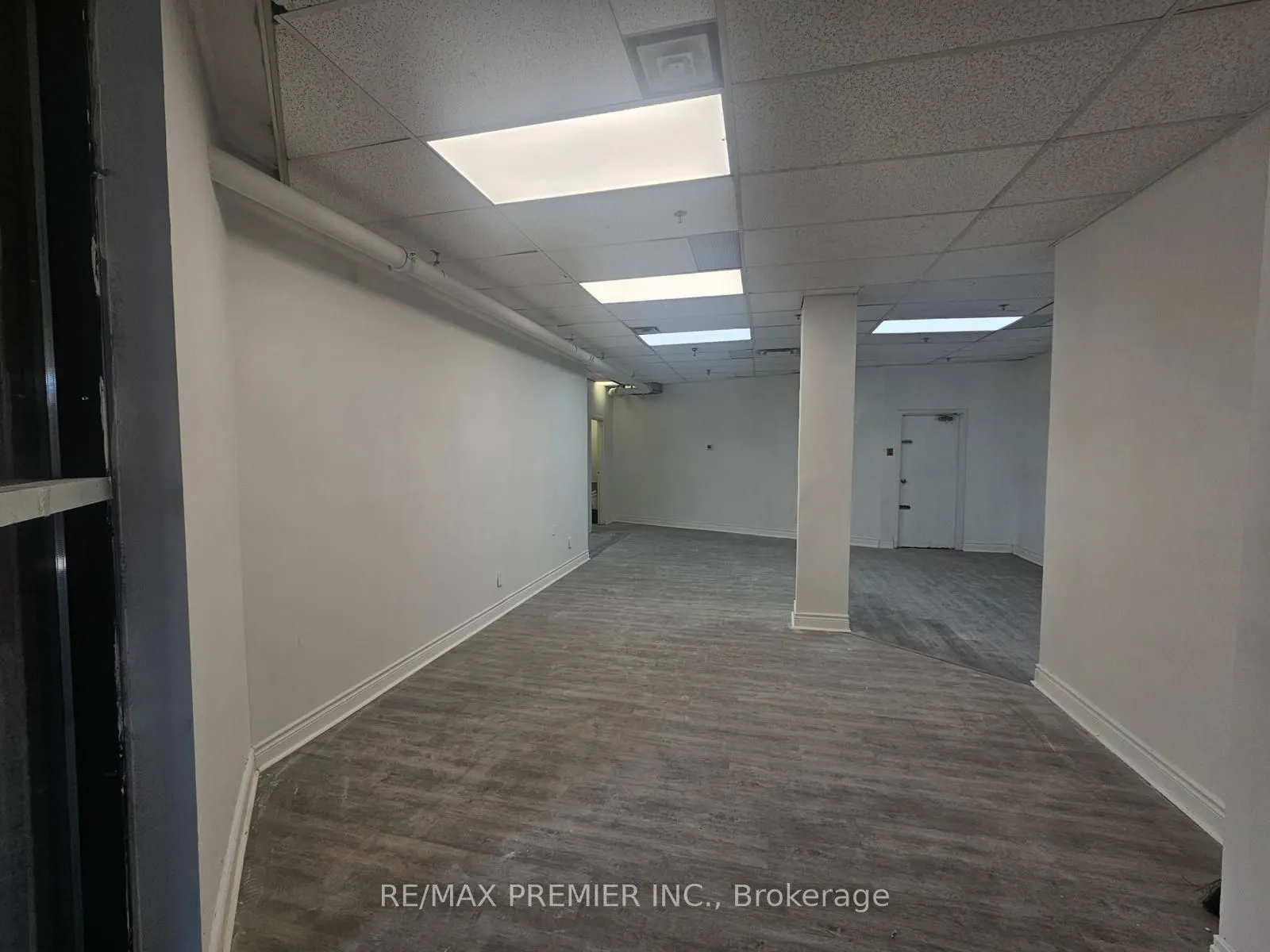 880 Ellesmere Road, #S101