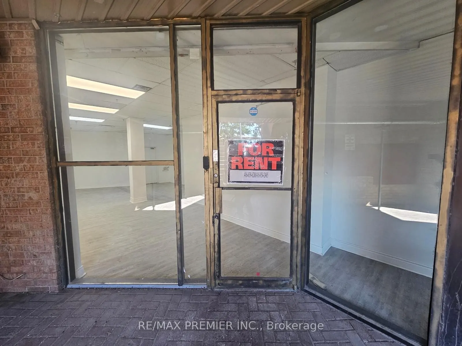 880 Ellesmere Road, #S101