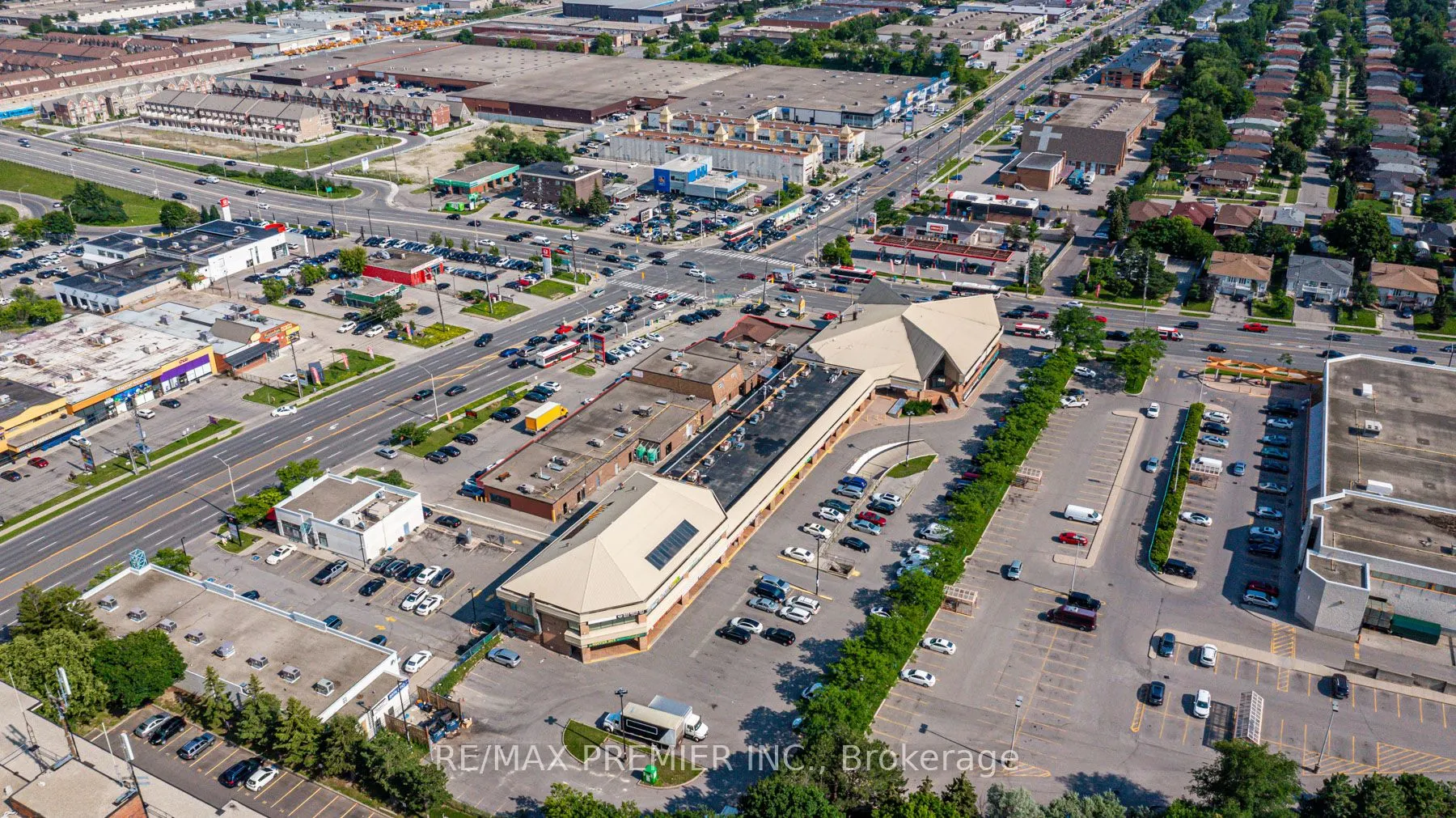 880 Ellesmere Road, #S101