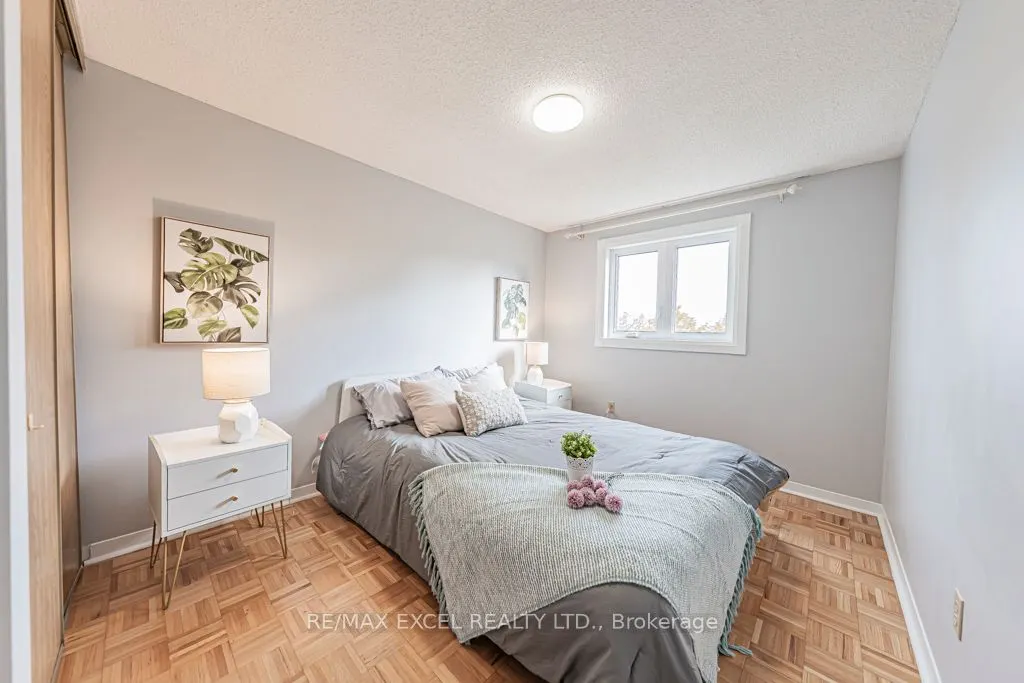 21 Brimstone Crescent