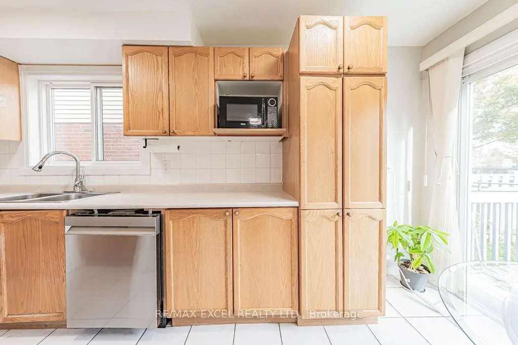 21 Brimstone Crescent