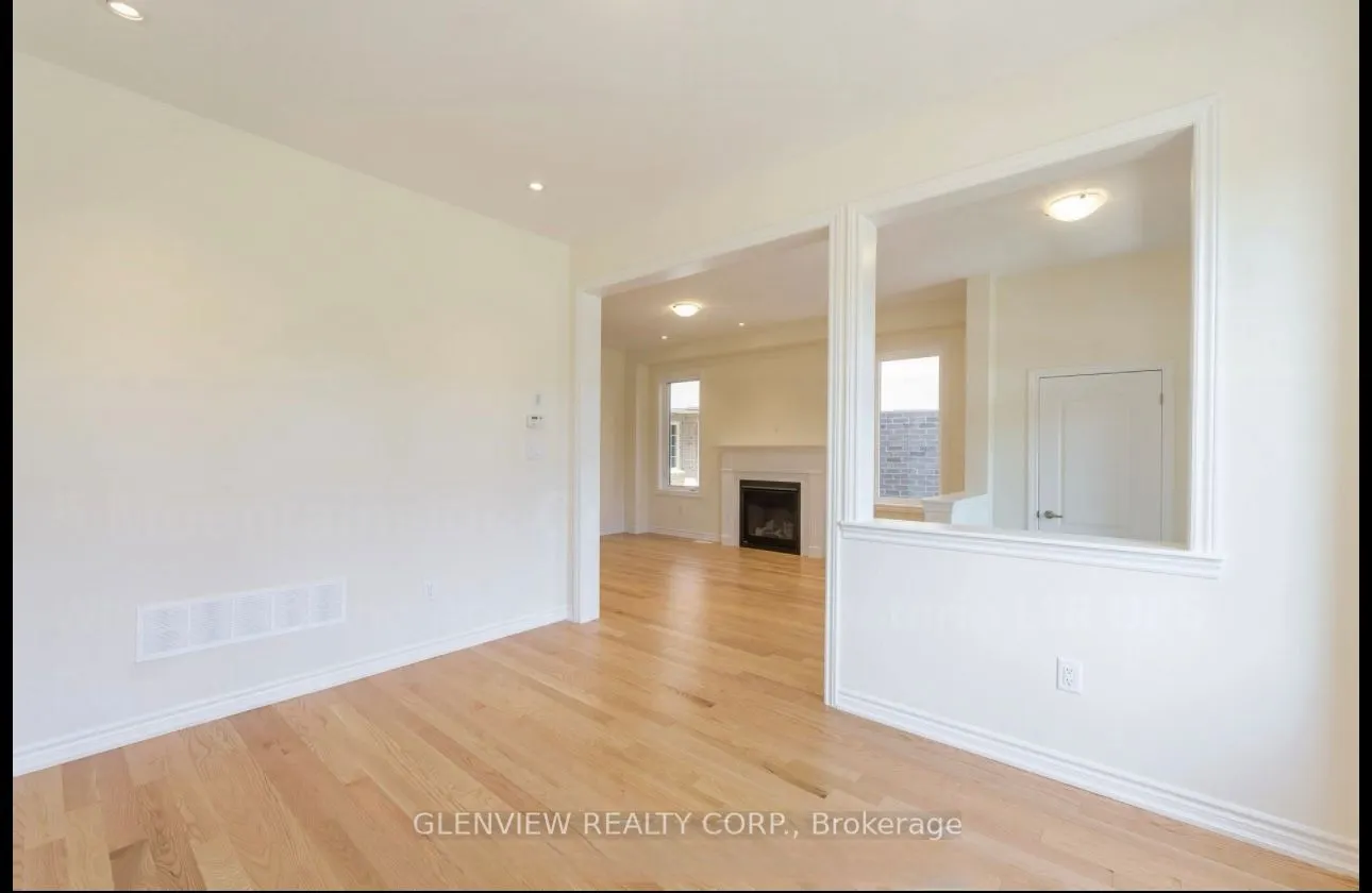 5 Mountainside Crescent