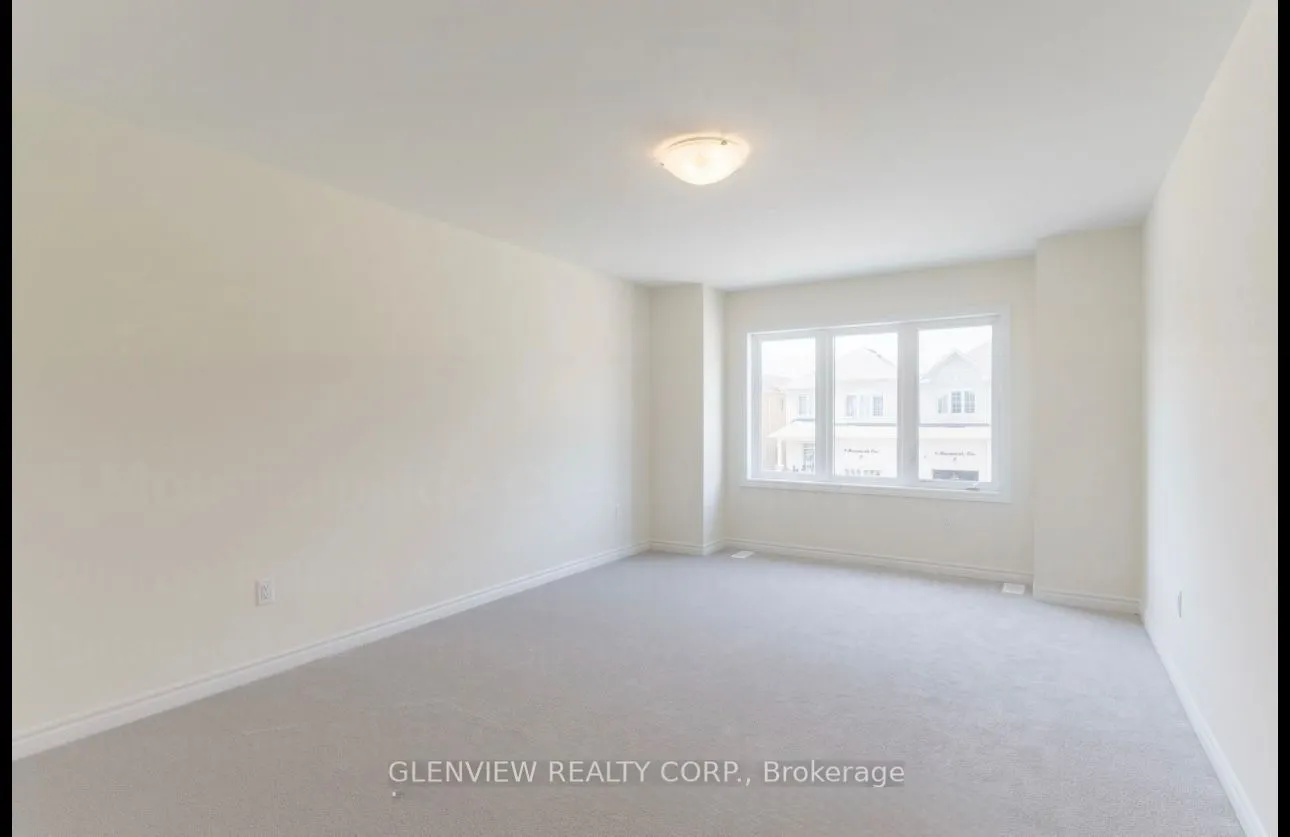 5 Mountainside Crescent