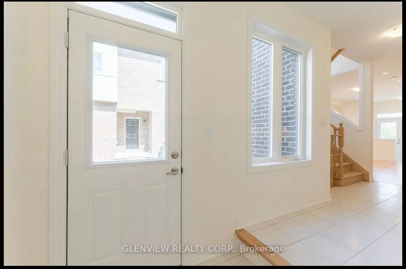 5 Mountainside Crescent