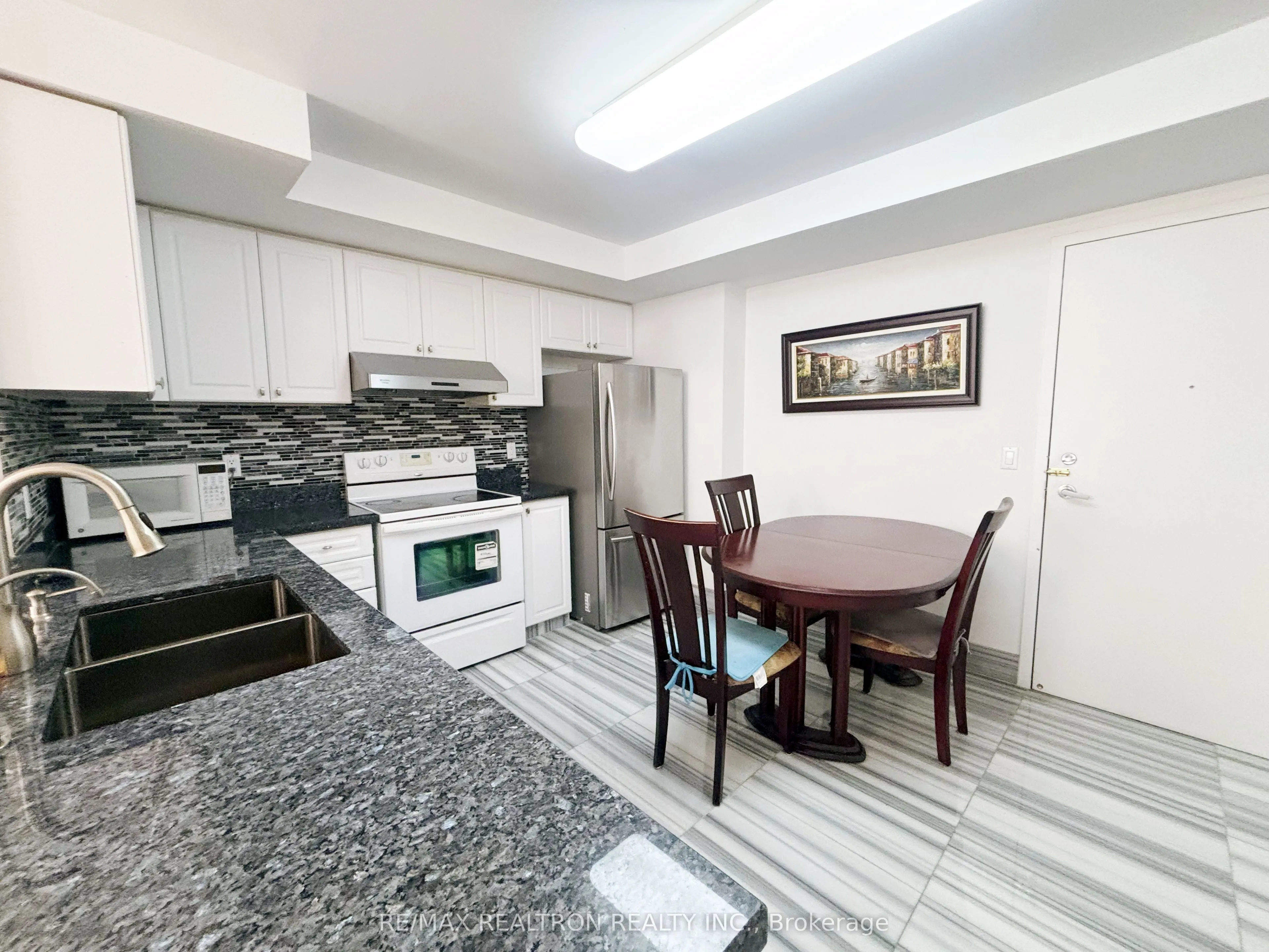 1881 McNicoll Avenue, #303