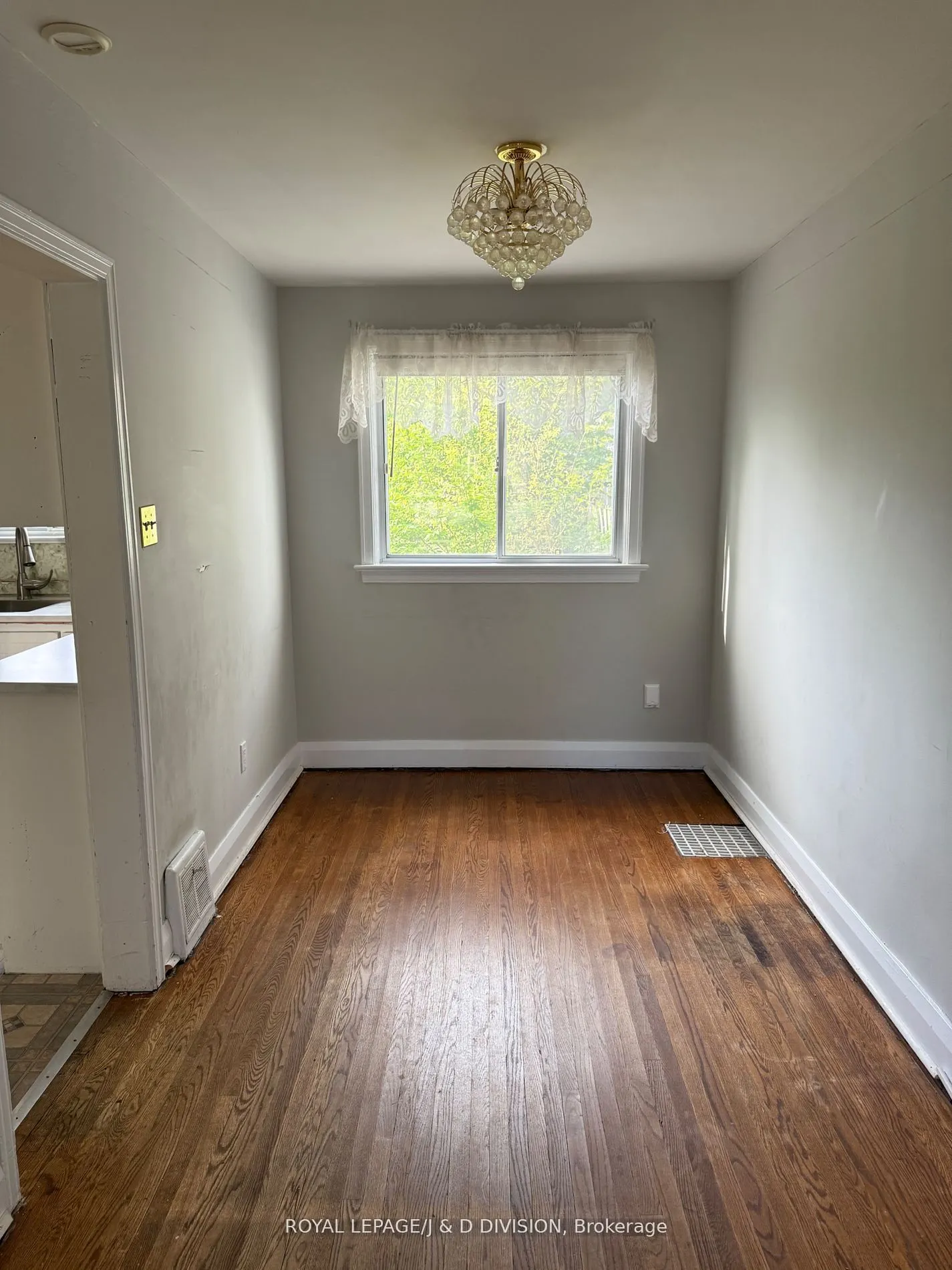 2333 Gerrard Street E