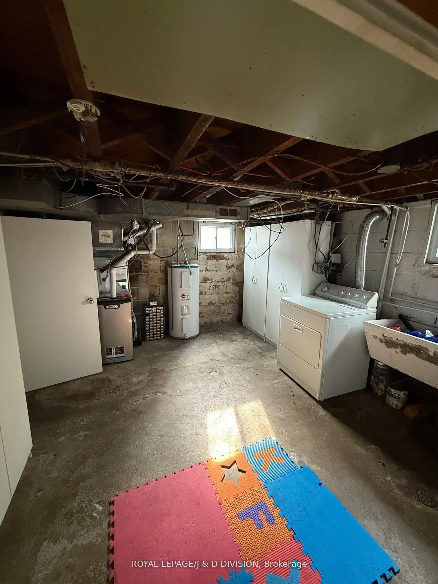 2333 Gerrard Street E