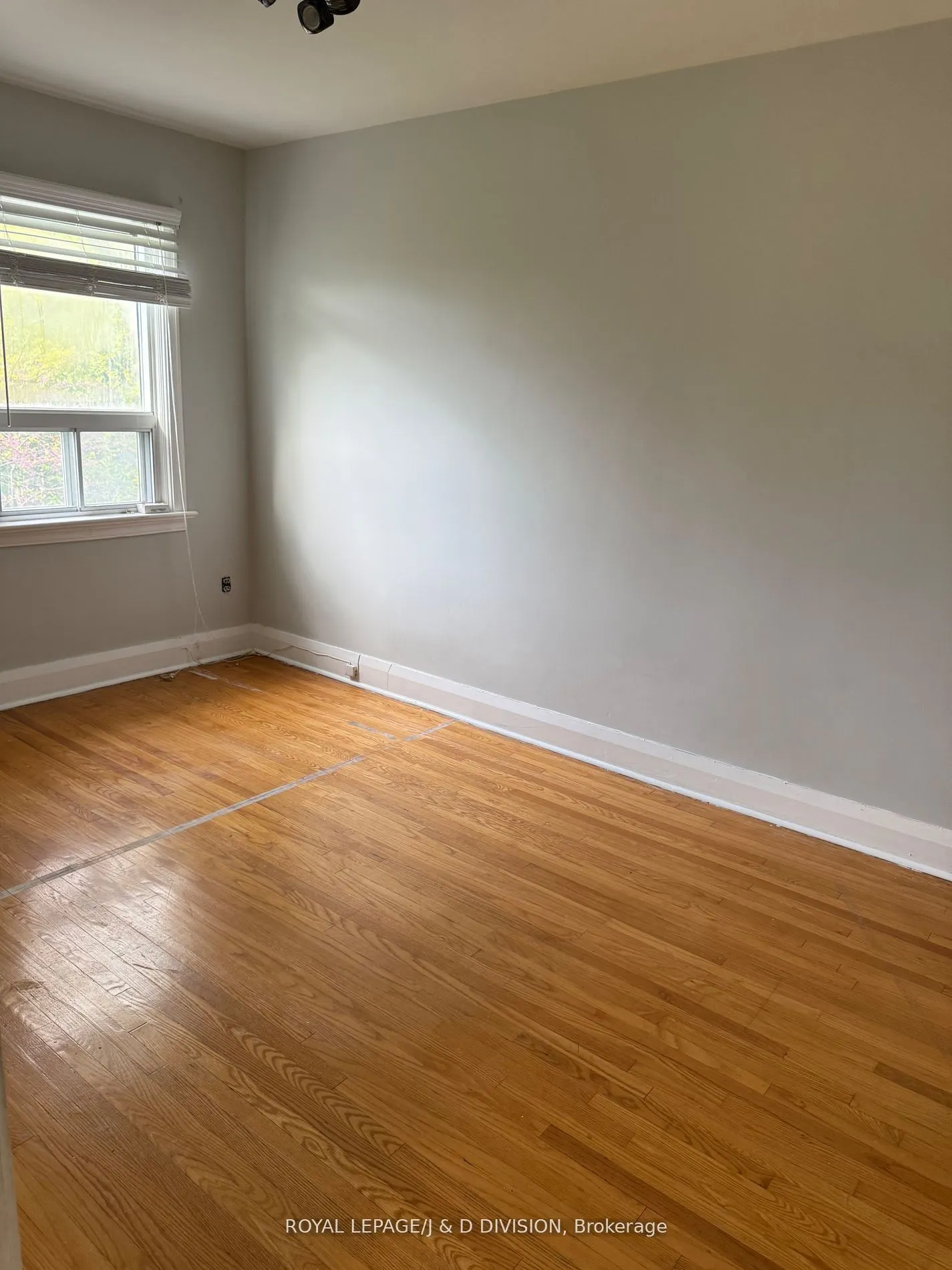 2333 Gerrard Street E