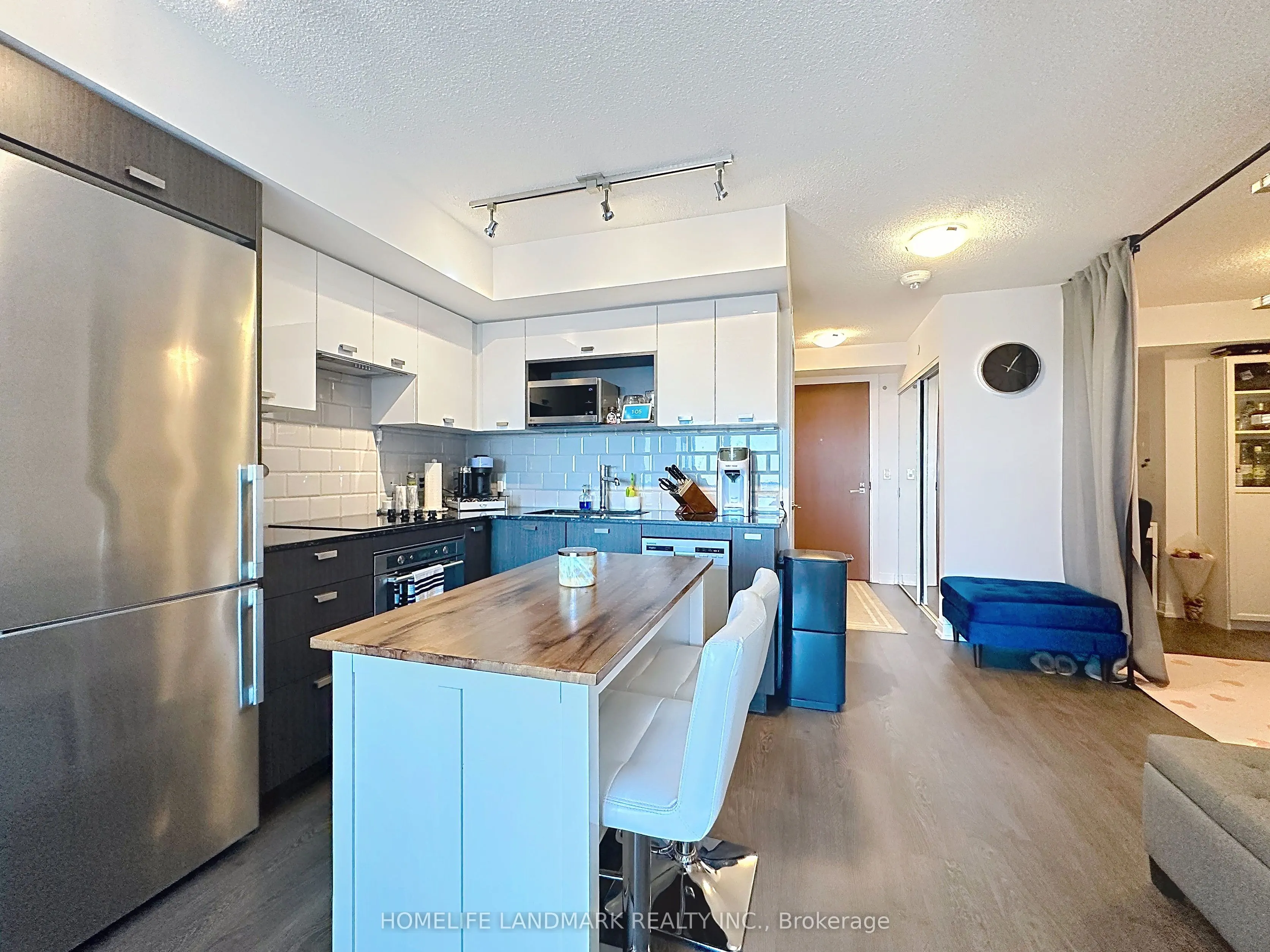 275 Village Green Square, #2324