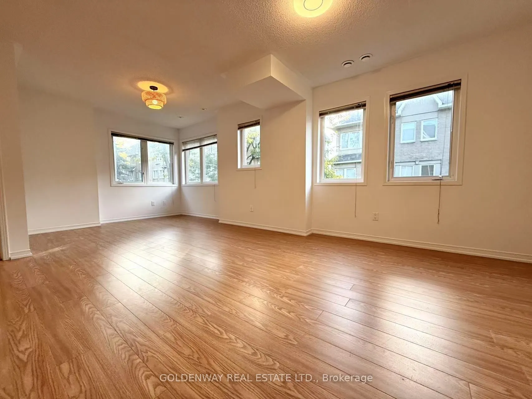 29 Rosebank Drive, #1210