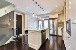 525 Milverton Boulevard