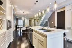 525 Milverton Boulevard