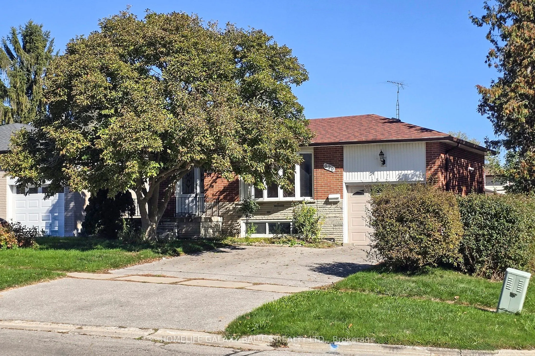 629 Park Road N, #Main