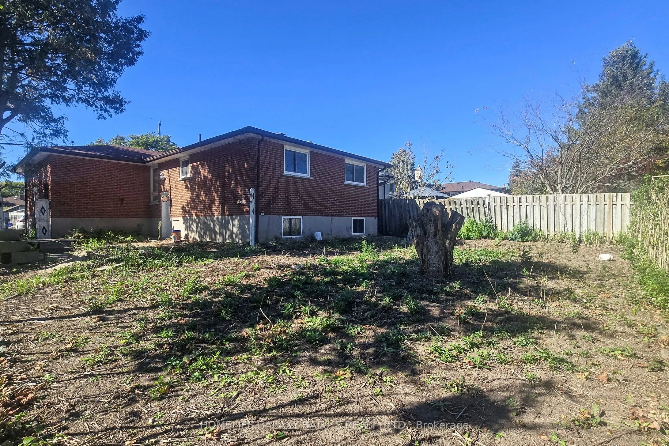 629 Park Road N, #Main