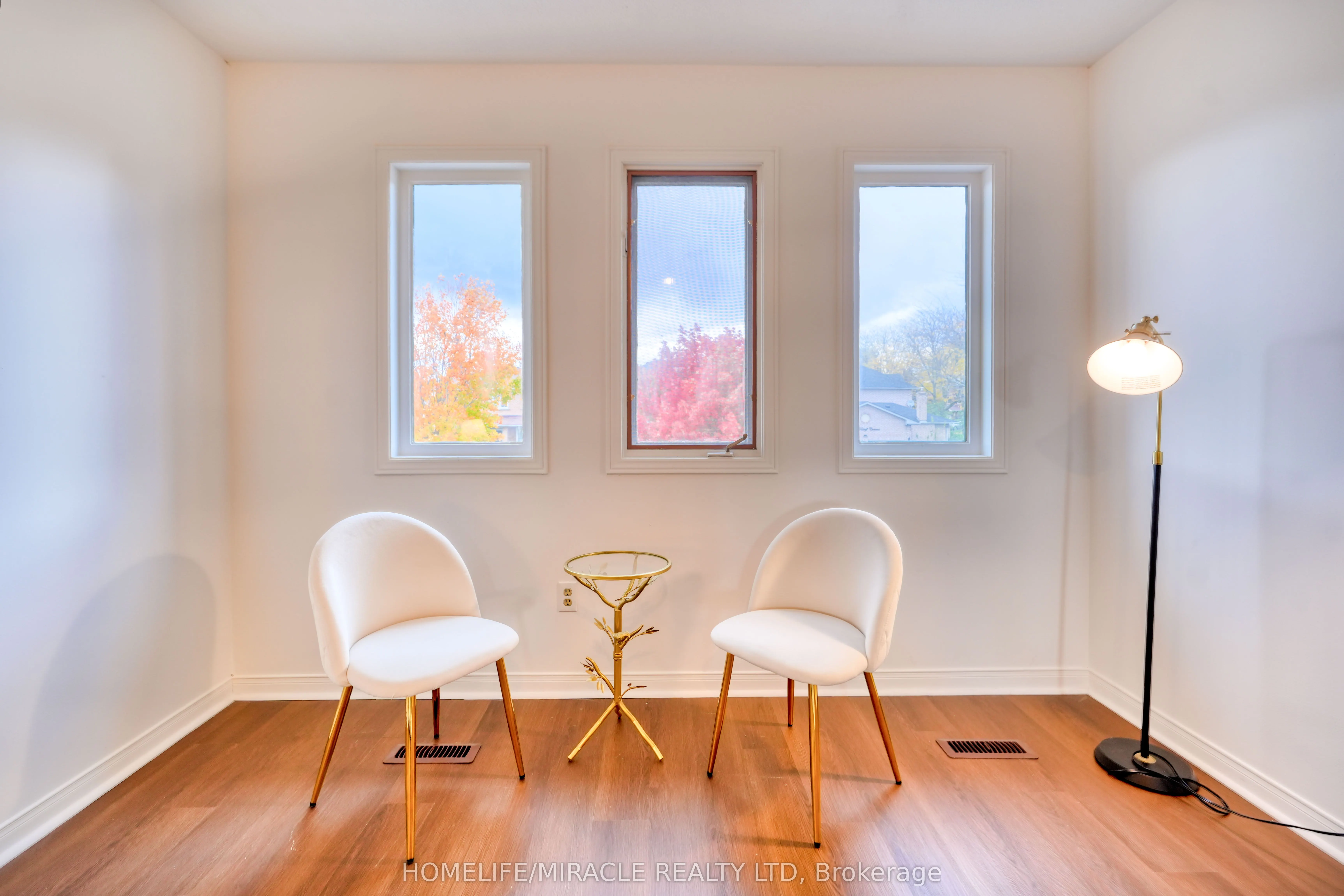 38 Falstaff Crescent