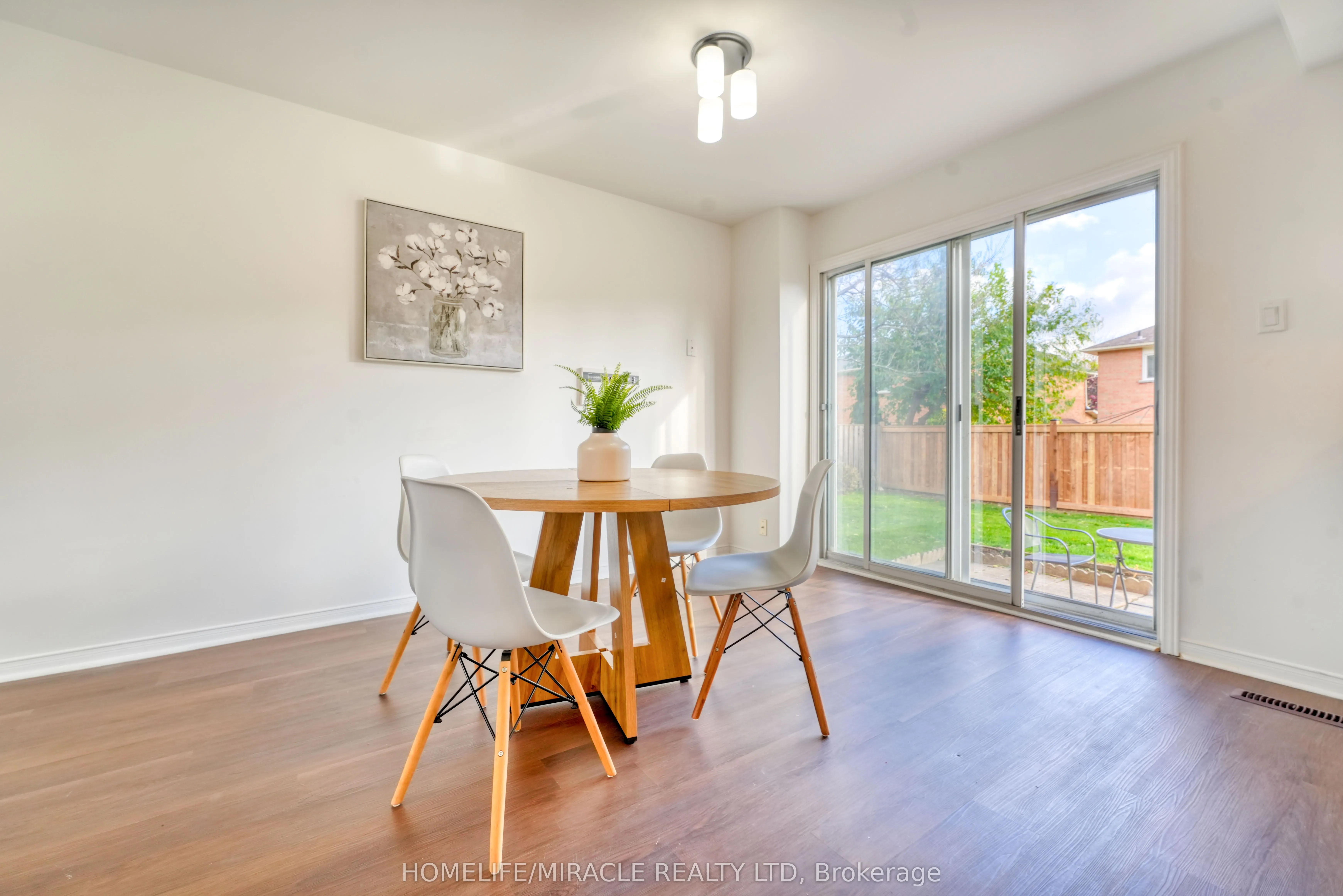 38 Falstaff Crescent