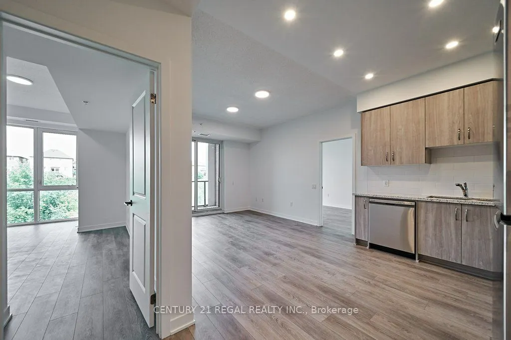 385 Arctic Red Drive, #219