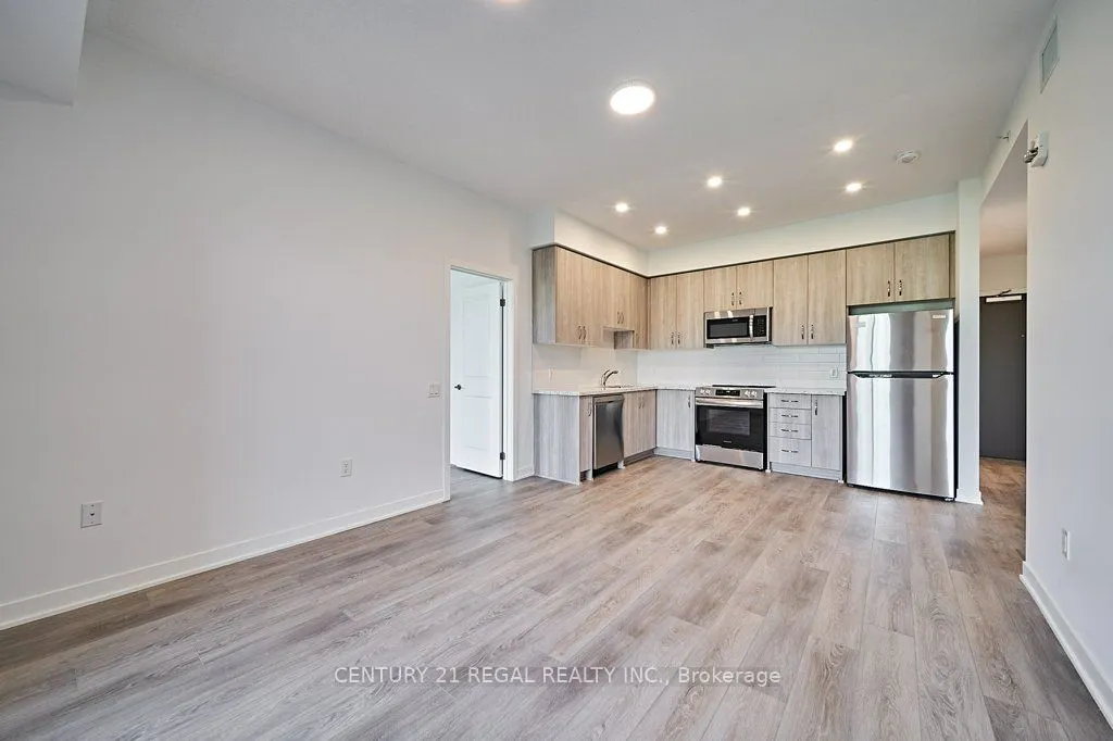 385 Arctic Red Drive, #219