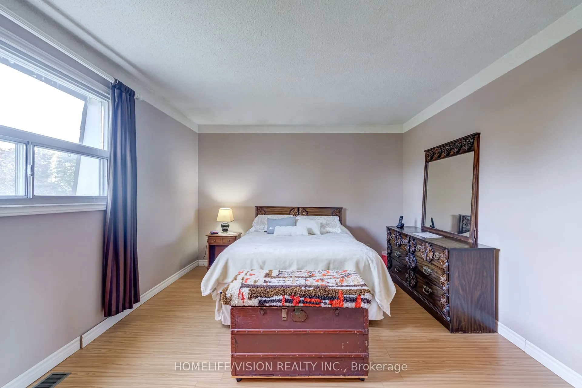 103 Gladstone Avenue