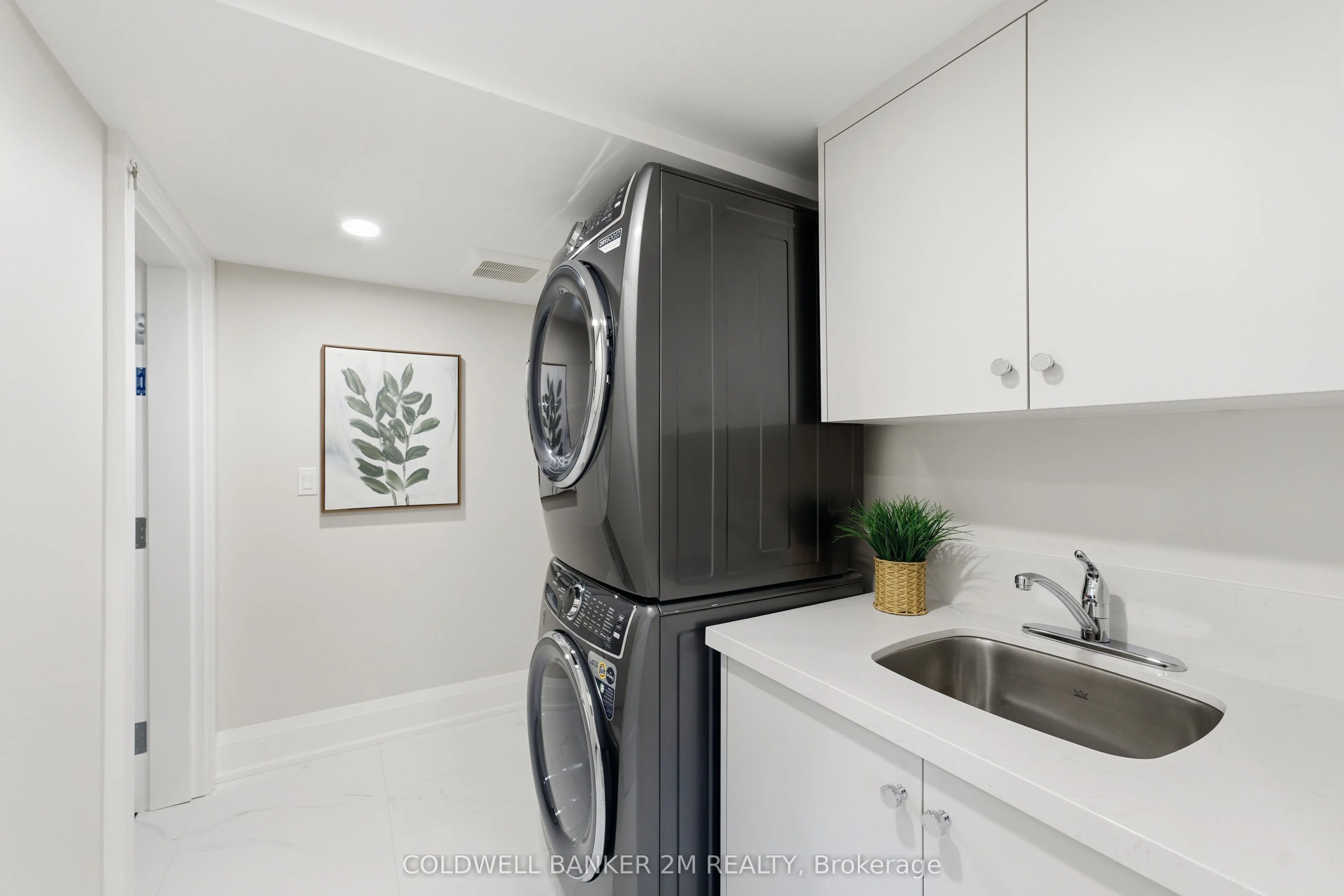 10 St. Augustine Drive