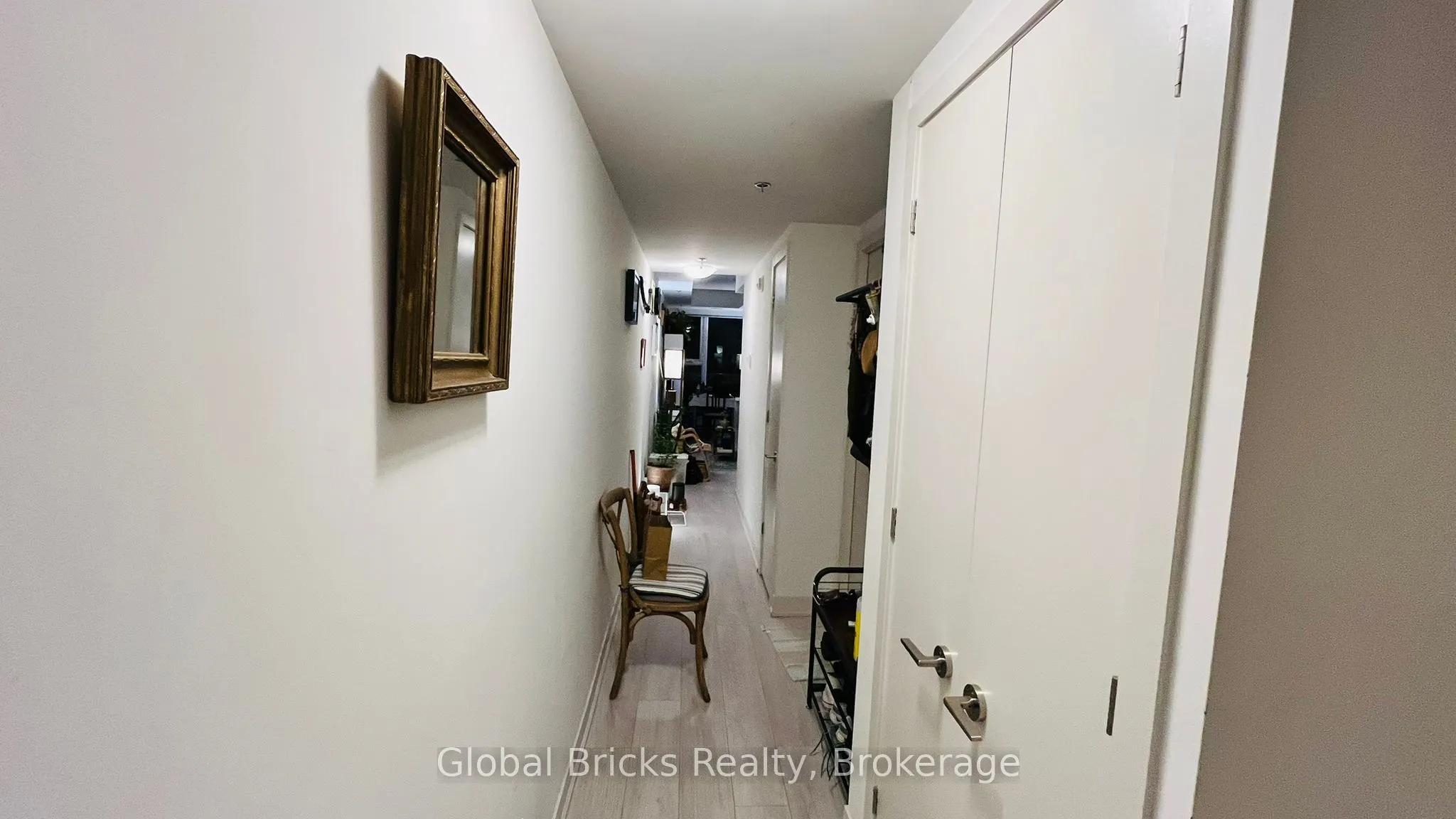 90 Glen Everest Road, #304