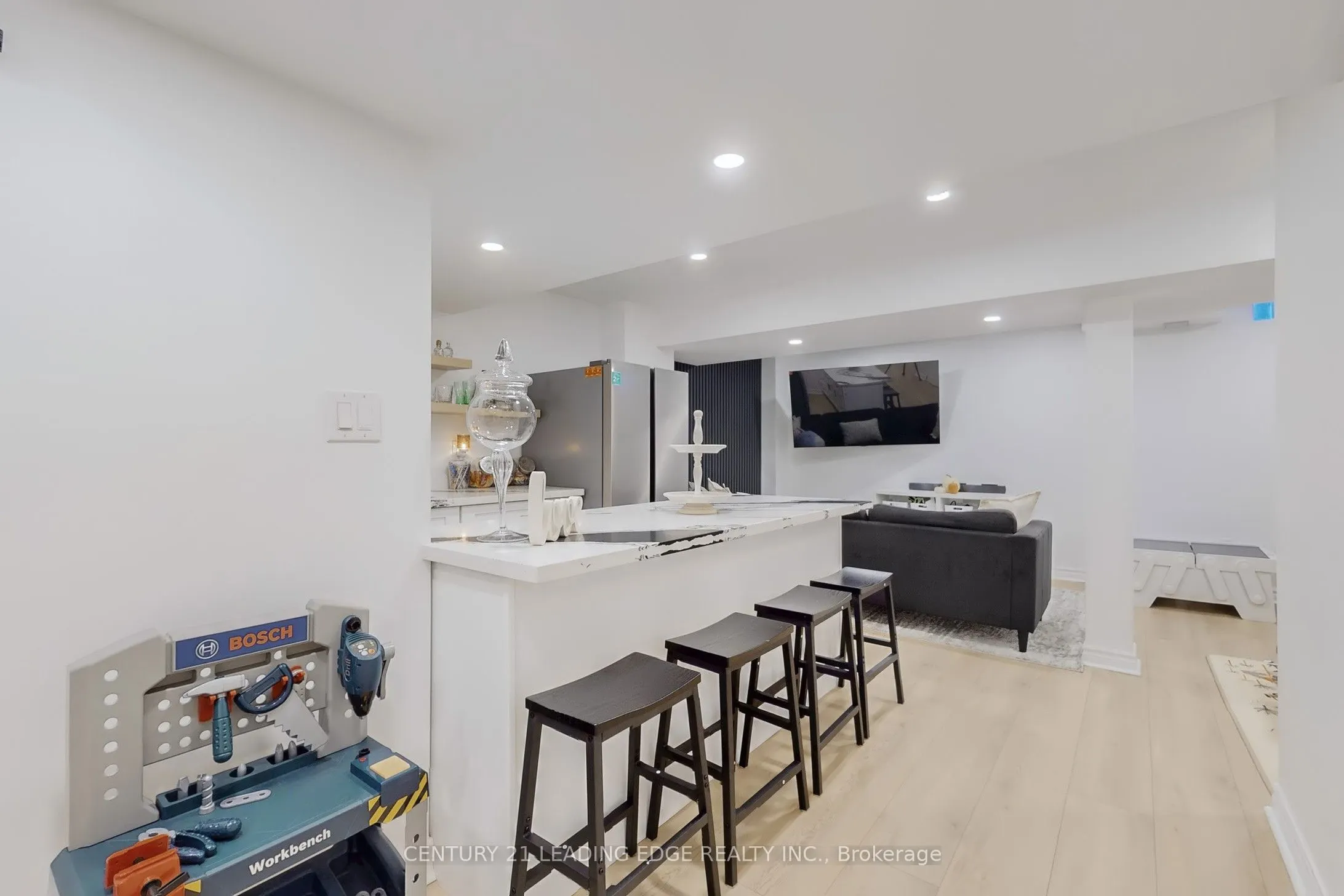 66 Fruitful Crescent