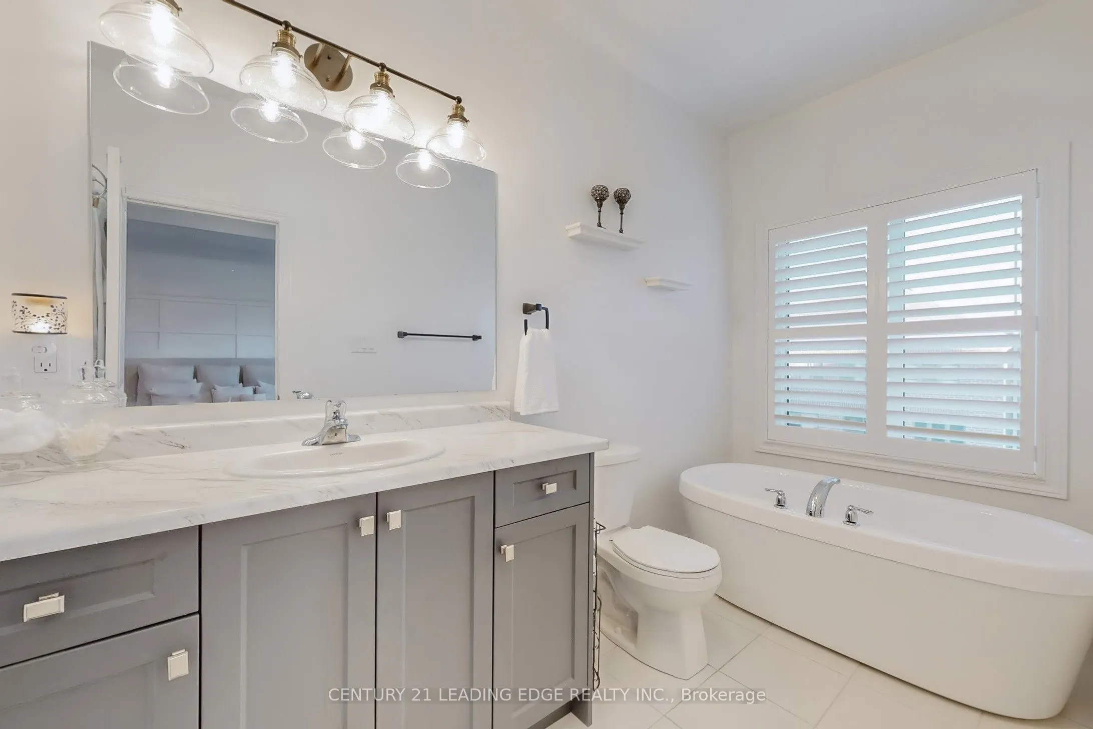 66 Fruitful Crescent