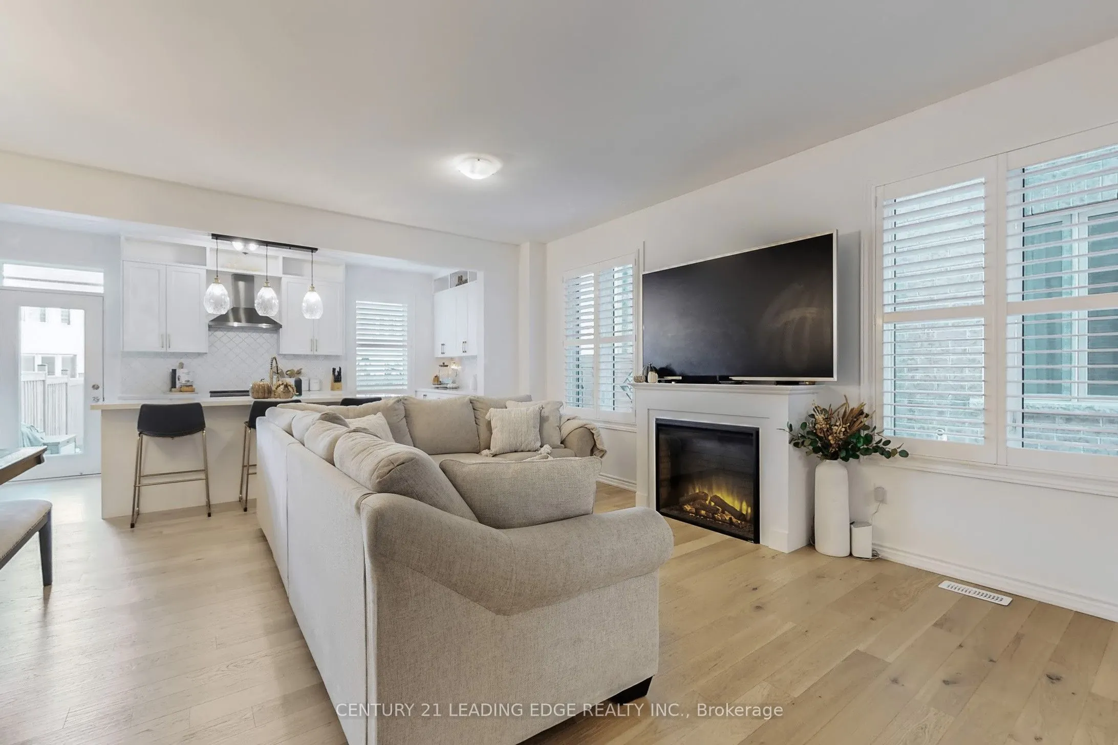 66 Fruitful Crescent